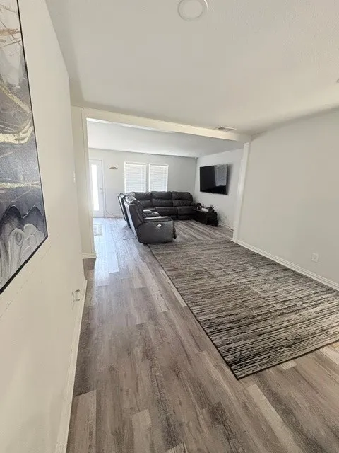 Single Family Residence For Sale in Denton County , 701 Sweetbriar, Lewisville, Texas 75067, 4 Bedroom, 2 Bathroom, Garage spaces, 1,499 Sqft, built in 1970, mls#21394437, Real Estate Agent in Lewisville, Homes For Sale in Denton county, Homes For Sale in Lewisville, Realtor in Lewisville Texas, Real Estate Brokerage Independent Realty Texas, Luminita Cordes Realtor