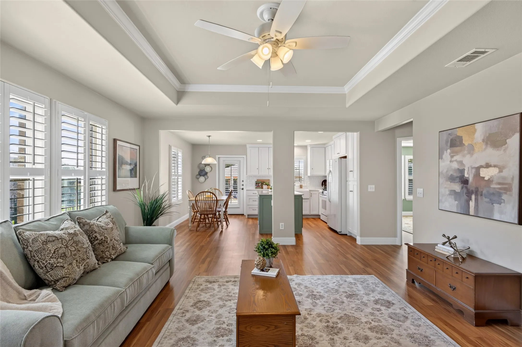 Single Family Residence For Sale in Denton County , 7579 Kite Lane, Frisco, Texas 75036, 2 Bedroom, 2 Bathroom, 2 Garage spaces, 1,156 Sqft, built in 2012, mls#21386196, Real Estate Agent in Frisco, Homes For Sale in Denton county, Homes For Sale in Frisco, Realtor in Frisco Texas, Real Estate Brokerage Independent Realty Texas, Luminita Cordes Realtor