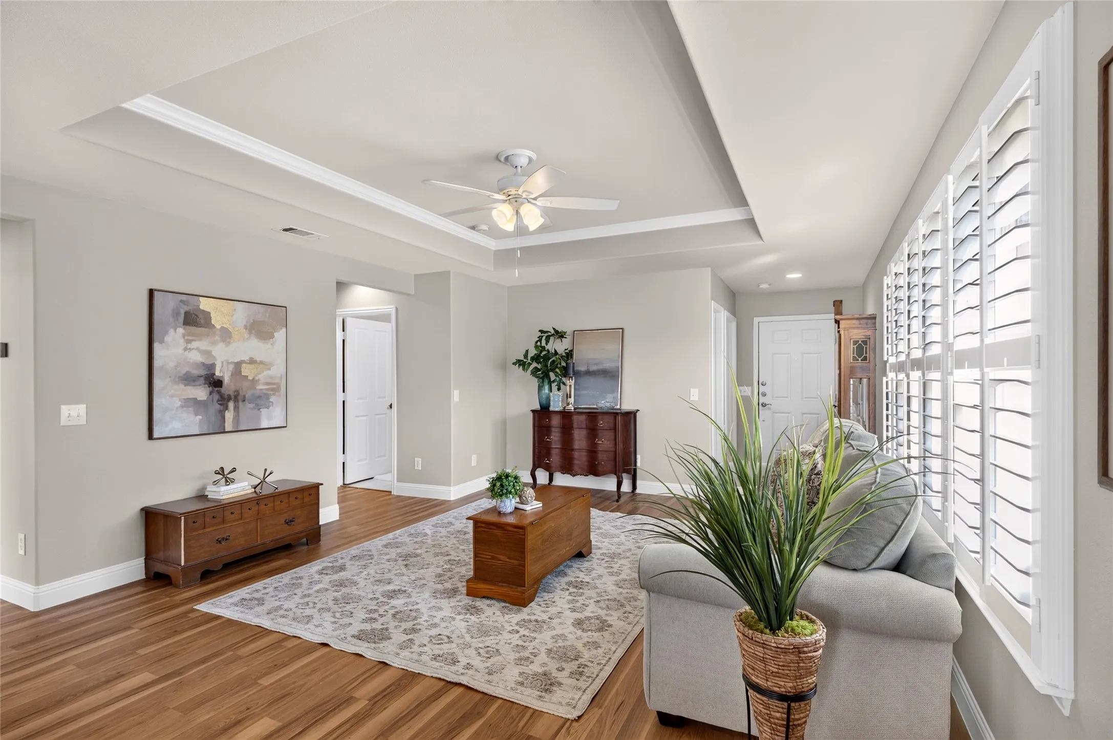 Single Family Residence For Sale in Denton County , 7579 Kite Lane, Frisco, Texas 75036, 2 Bedroom, 2 Bathroom, 2 Garage spaces, 1,156 Sqft, built in 2012, mls#21386196, Real Estate Agent in Frisco, Homes For Sale in Denton county, Homes For Sale in Frisco, Realtor in Frisco Texas, Real Estate Brokerage Independent Realty Texas, Luminita Cordes Realtor