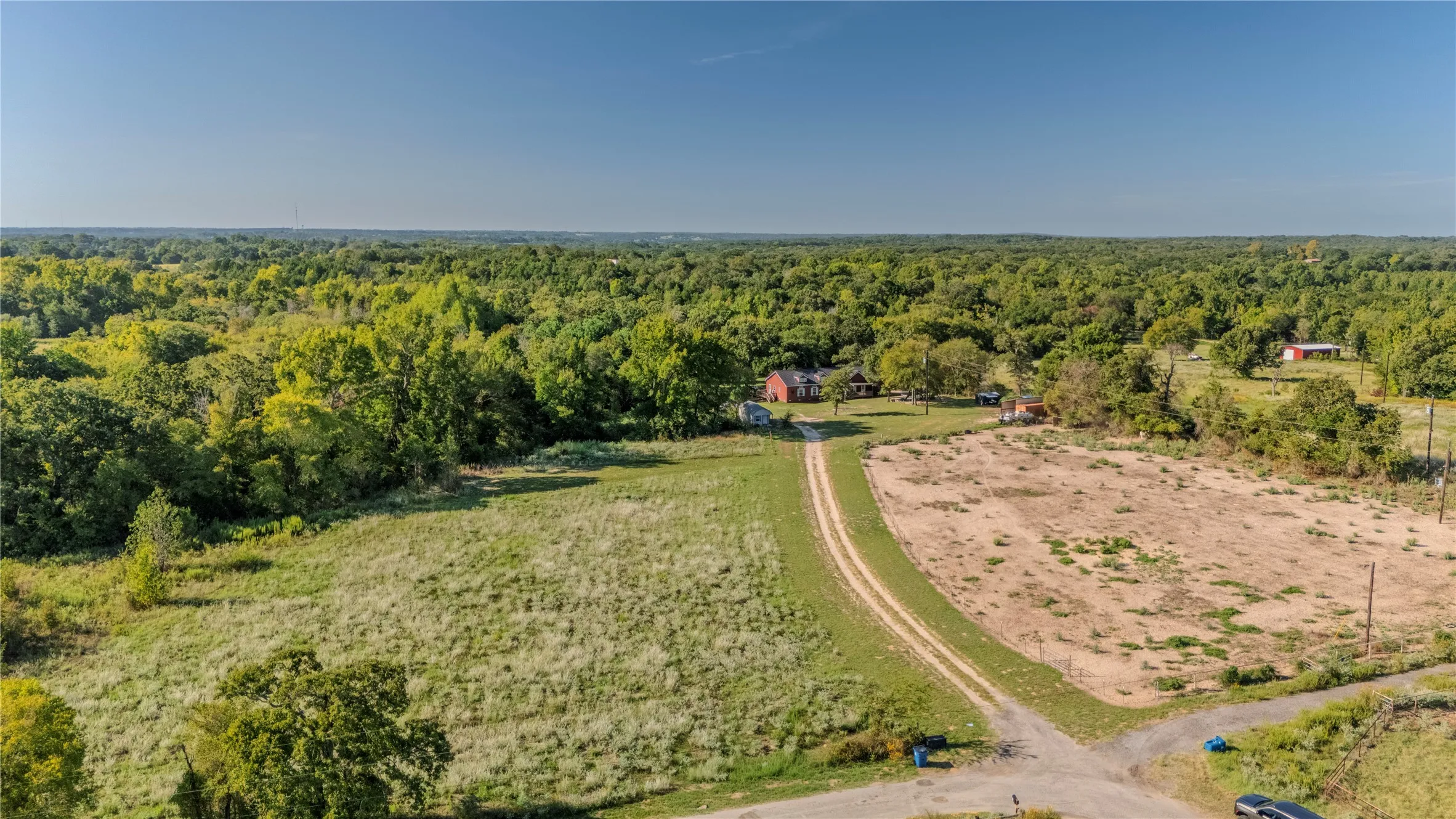Single Family Residence For Sale in Henderson County , 4801 CR 3923, Athens, Texas 75752, 4 Bedroom, 3 Bathroom, Garage spaces, 2,432 Sqft, built in 2007, mls#21394385, Real Estate Agent in Athens, Homes For Sale in Henderson county, Homes For Sale in Athens, Realtor in Athens Texas, Real Estate Brokerage Independent Realty Texas, Luminita Cordes Realtor