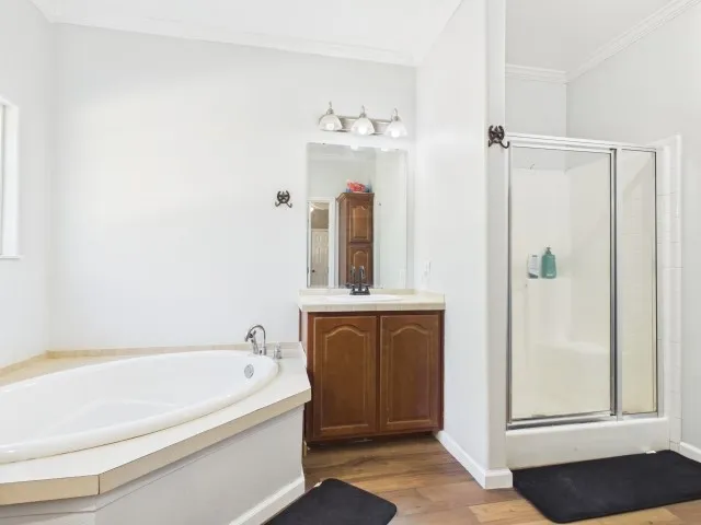 Single Family Residence For Sale in Henderson County , 4801 CR 3923, Athens, Texas 75752, 4 Bedroom, 3 Bathroom, Garage spaces, 2,432 Sqft, built in 2007, mls#21394385, Real Estate Agent in Athens, Homes For Sale in Henderson county, Homes For Sale in Athens, Realtor in Athens Texas, Real Estate Brokerage Independent Realty Texas, Luminita Cordes Realtor