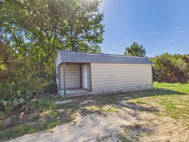 Single Family Residence For Sale in Henderson County , 4801 CR 3923, Athens, Texas 75752, 4 Bedroom, 3 Bathroom, Garage spaces, 2,432 Sqft, built in 2007, mls#21394385, Real Estate Agent in Athens, Homes For Sale in Henderson county, Homes For Sale in Athens, Realtor in Athens Texas, Real Estate Brokerage Independent Realty Texas, Luminita Cordes Realtor