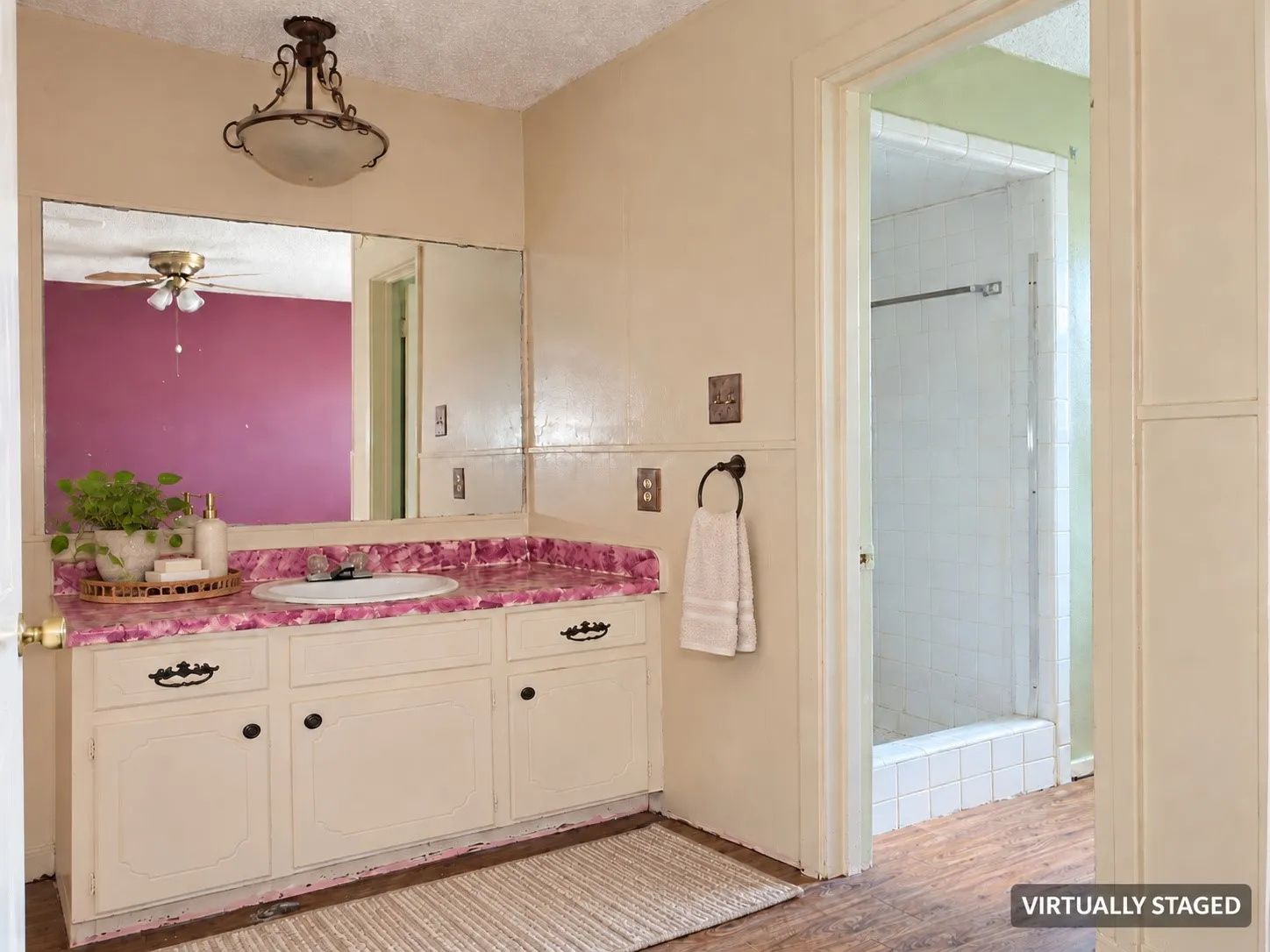 Single Family Residence For Sale in Tarrant County , 4504 Mink Drive, Haltom City, Texas 76117, 3 Bedroom, 2 Bathroom, Garage spaces, 1,930 Sqft, built in 1969, mls#21393555, Real Estate Agent in Haltom City, Homes For Sale in Tarrant county, Homes For Sale in Haltom City, Realtor in Haltom City Texas, Real Estate Brokerage Independent Realty Texas, Luminita Cordes Realtor