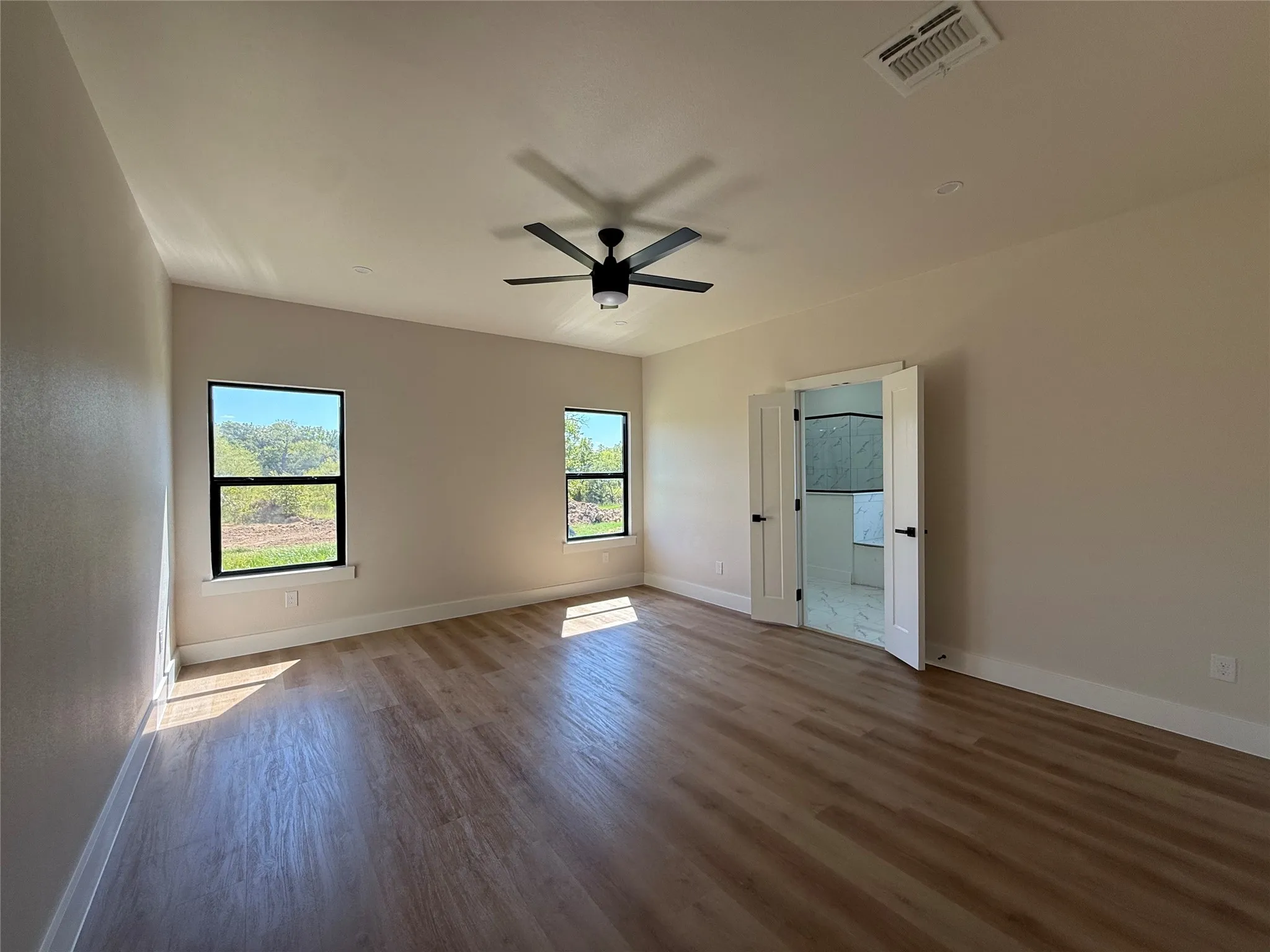Single Family Residence For Sale in Parker County , 1057 Salvation Drive, Weatherford, Texas 76088, 3 Bedroom, 3 Bathroom, 2 Garage spaces, 2,454 Sqft, built in 2026, mls#21386143, Real Estate Agent in Weatherford, Homes For Sale in Parker county, Homes For Sale in Weatherford, Realtor in Weatherford Texas, Real Estate Brokerage Independent Realty Texas, Luminita Cordes Realtor