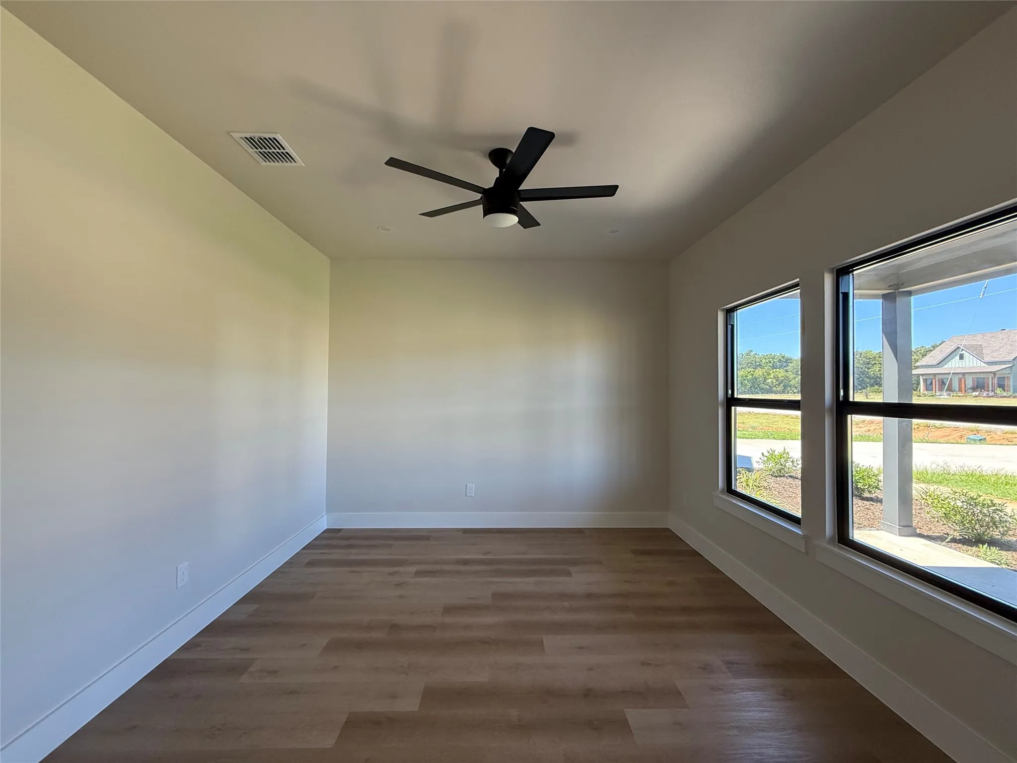 Single Family Residence For Sale in Parker County , 1057 Salvation Drive, Weatherford, Texas 76088, 3 Bedroom, 3 Bathroom, 2 Garage spaces, 2,454 Sqft, built in 2026, mls#21386143, Real Estate Agent in Weatherford, Homes For Sale in Parker county, Homes For Sale in Weatherford, Realtor in Weatherford Texas, Real Estate Brokerage Independent Realty Texas, Luminita Cordes Realtor