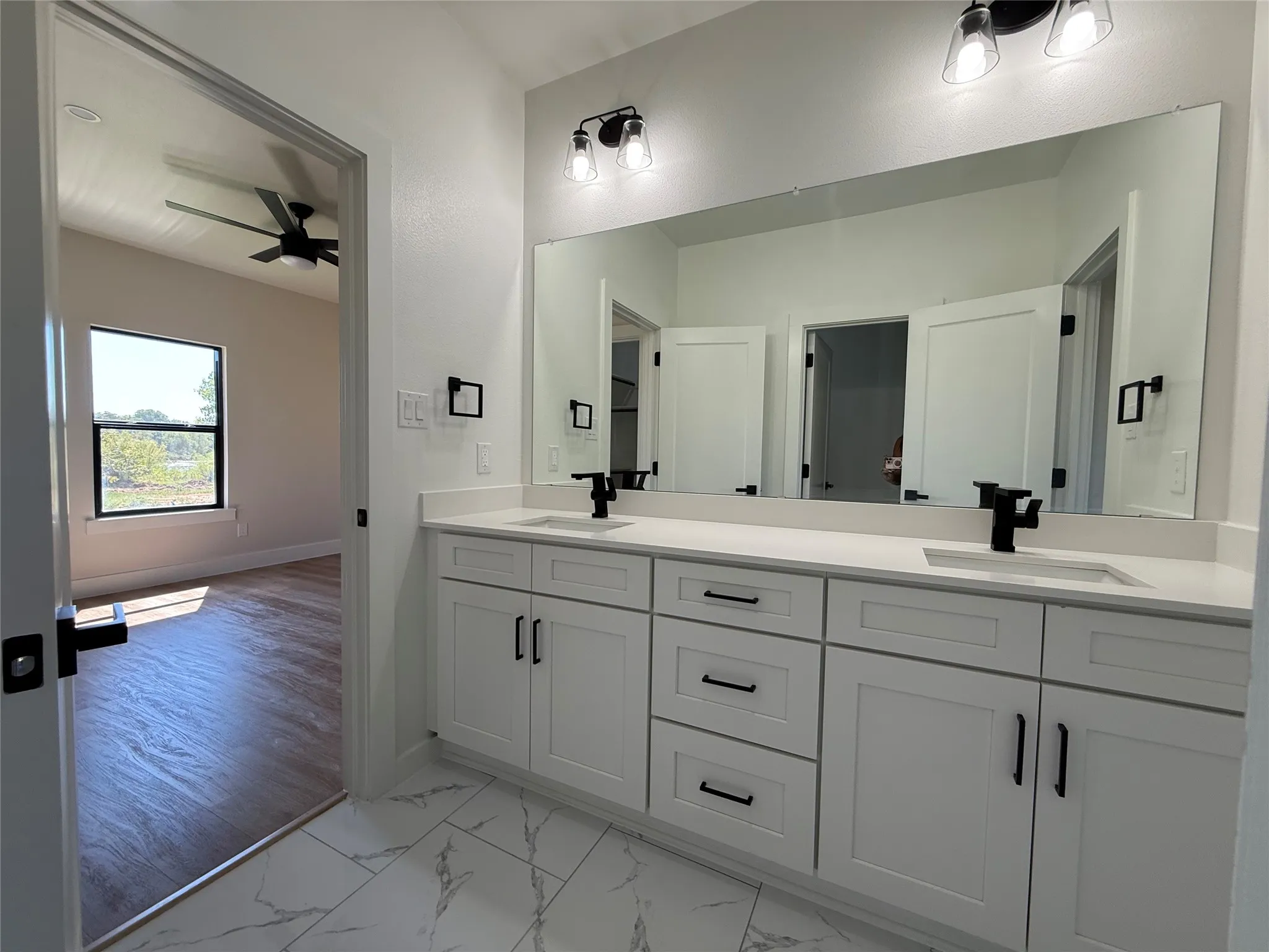Single Family Residence For Sale in Parker County , 1057 Salvation Drive, Weatherford, Texas 76088, 3 Bedroom, 3 Bathroom, 2 Garage spaces, 2,454 Sqft, built in 2026, mls#21386143, Real Estate Agent in Weatherford, Homes For Sale in Parker county, Homes For Sale in Weatherford, Realtor in Weatherford Texas, Real Estate Brokerage Independent Realty Texas, Luminita Cordes Realtor