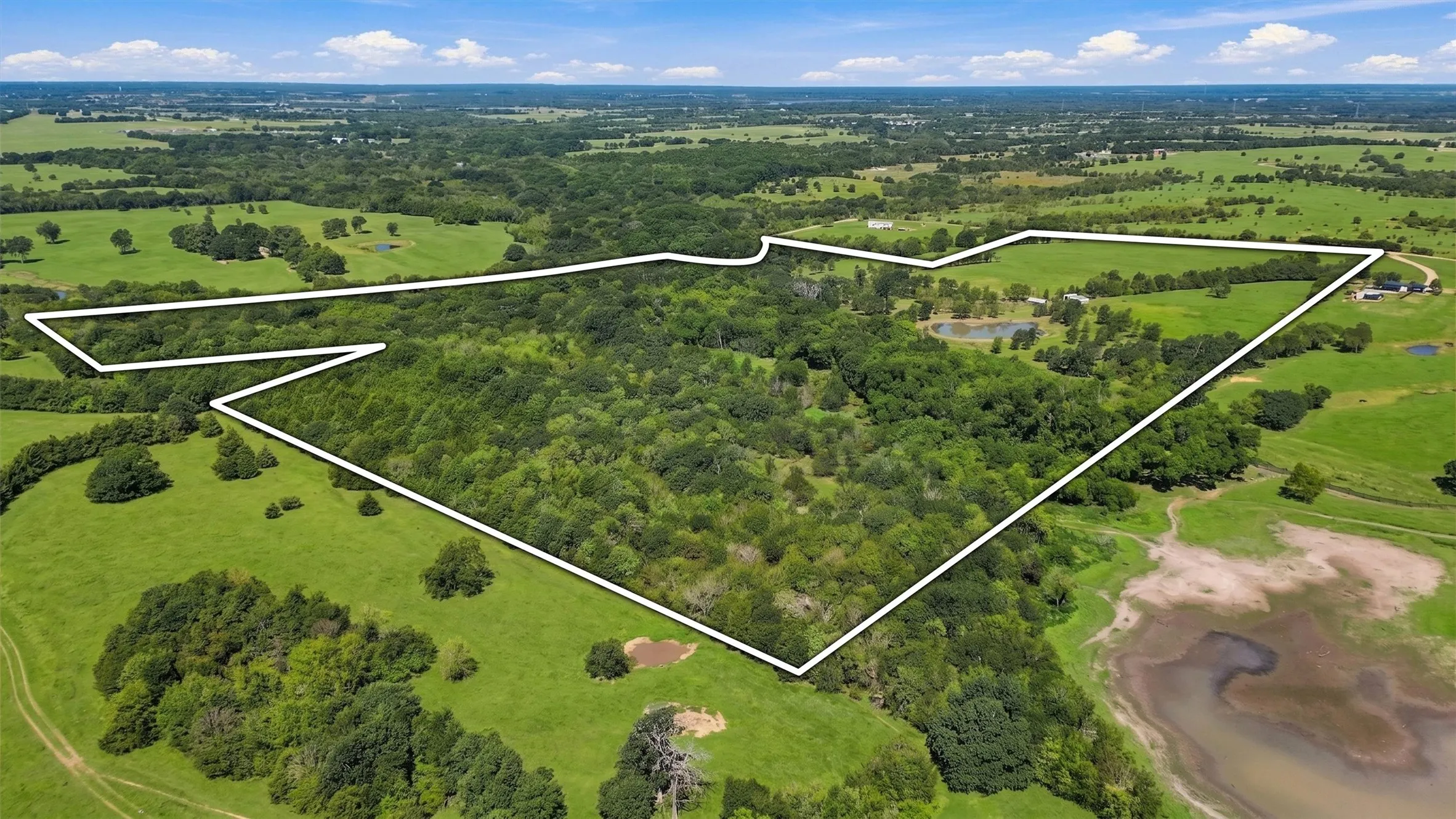 Ranch For Sale in Fannin County , 000 CR 1245, Savoy, Texas 75479, 0, 0, Garage spaces, 0 Sqft, built in 2017, mls#21388044, Real Estate Agent in Savoy, Homes For Sale in Fannin county, Homes For Sale in Savoy, Realtor in Savoy Texas, Real Estate Brokerage Independent Realty Texas, Luminita Cordes Realtor