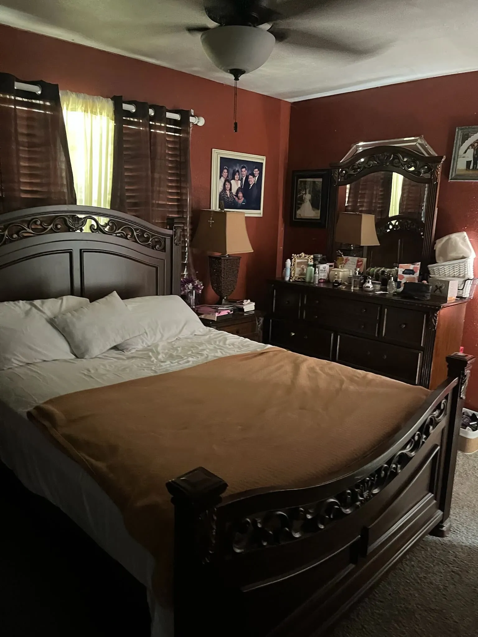 Single Family Residence For Sale in Tarrant County , 4940 Stanley Avenue, Fort Worth, Texas 76115, 3 Bedroom, 2 Bathroom, 1 Garage spaces, 1,018 Sqft, built in 1968, mls#21393150, Real Estate Agent in Fort Worth, Homes For Sale in Tarrant county, Homes For Sale in Fort Worth, Realtor in Fort Worth Texas, Real Estate Brokerage Independent Realty Texas, Luminita Cordes Realtor