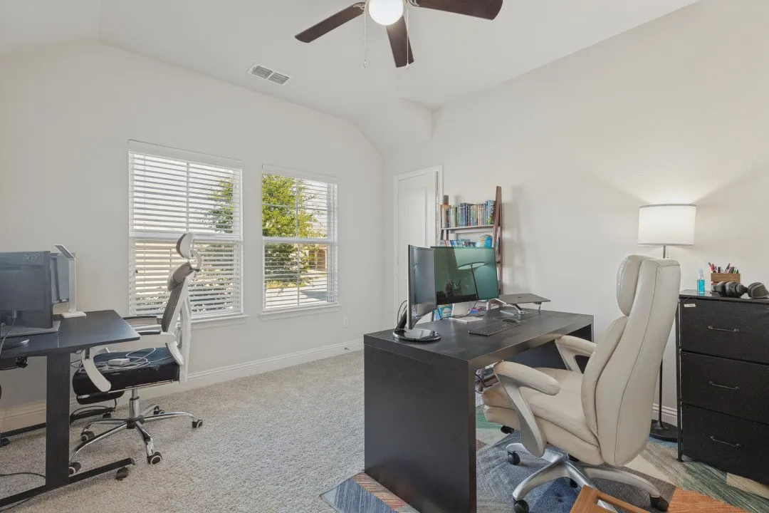 Single Family Residence For Sale in Collin County , 2225 Poppy Valley Lane, Melissa, Texas 75454, 4 Bedroom, 3 Bathroom, 2 Garage spaces, 2,398 Sqft, built in 2022, mls#21394085, Real Estate Agent in Melissa, Homes For Sale in Collin county, Homes For Sale in Melissa, Realtor in Melissa Texas, Real Estate Brokerage Independent Realty Texas, Luminita Cordes Realtor