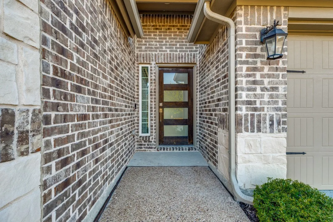 Single Family Residence For Sale in Collin County , 2225 Poppy Valley Lane, Melissa, Texas 75454, 4 Bedroom, 3 Bathroom, 2 Garage spaces, 2,398 Sqft, built in 2022, mls#21394085, Real Estate Agent in Melissa, Homes For Sale in Collin county, Homes For Sale in Melissa, Realtor in Melissa Texas, Real Estate Brokerage Independent Realty Texas, Luminita Cordes Realtor