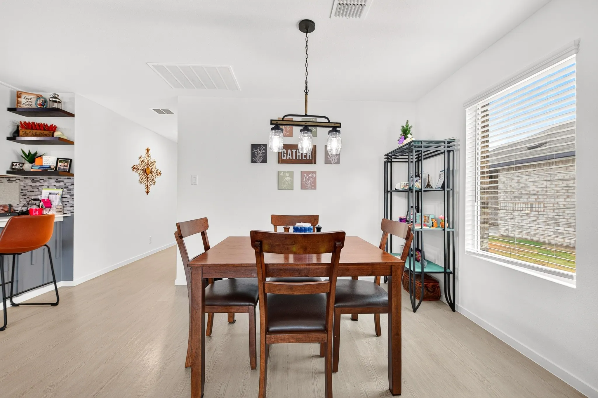 Single Family Residence For Sale in Denton County , 15232 Mariachi Road, Fort Worth, Texas 76052, 4 Bedroom, 2 Bathroom, 2 Garage spaces, 1,720 Sqft, built in 2025, mls#21394447, Real Estate Agent in Fort Worth, Homes For Sale in Denton county, Homes For Sale in Fort Worth, Realtor in Fort Worth Texas, Real Estate Brokerage Independent Realty Texas, Luminita Cordes Realtor