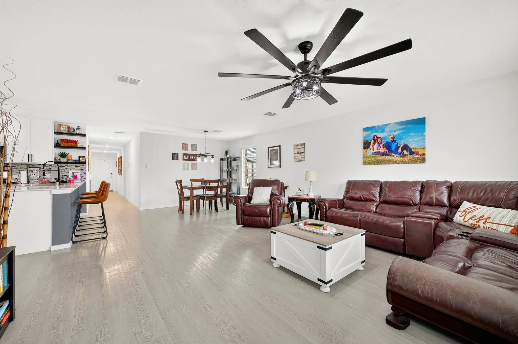 Single Family Residence For Sale in Denton County , 15232 Mariachi Road, Fort Worth, Texas 76052, 4 Bedroom, 2 Bathroom, 2 Garage spaces, 1,720 Sqft, built in 2025, mls#21394447, Real Estate Agent in Fort Worth, Homes For Sale in Denton county, Homes For Sale in Fort Worth, Realtor in Fort Worth Texas, Real Estate Brokerage Independent Realty Texas, Luminita Cordes Realtor