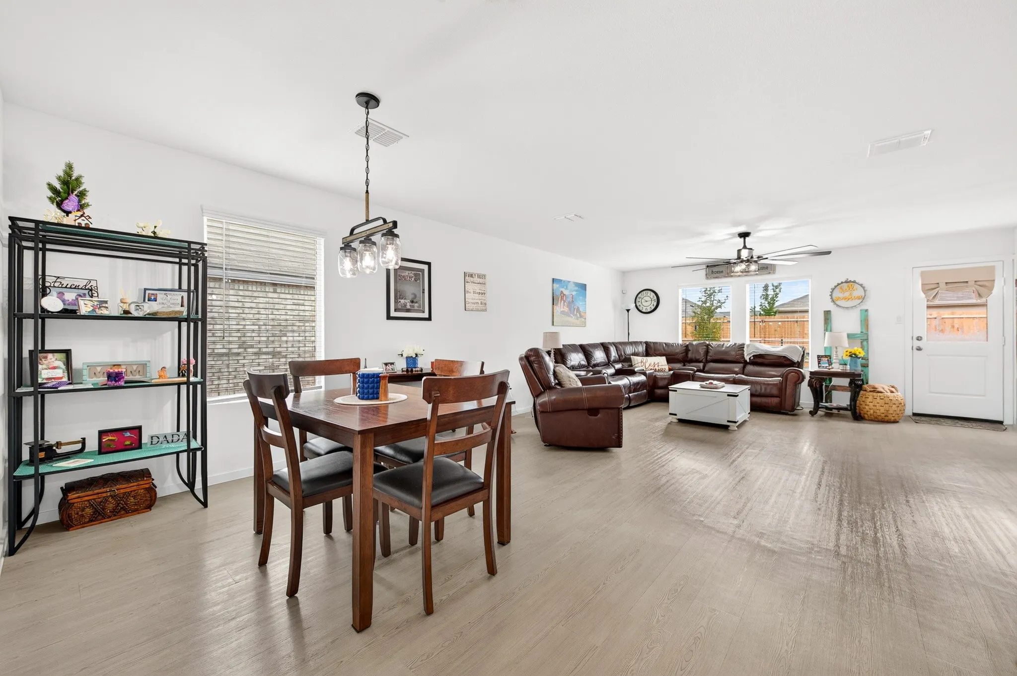 Single Family Residence For Sale in Denton County , 15232 Mariachi Road, Fort Worth, Texas 76052, 4 Bedroom, 2 Bathroom, 2 Garage spaces, 1,720 Sqft, built in 2025, mls#21394447, Real Estate Agent in Fort Worth, Homes For Sale in Denton county, Homes For Sale in Fort Worth, Realtor in Fort Worth Texas, Real Estate Brokerage Independent Realty Texas, Luminita Cordes Realtor