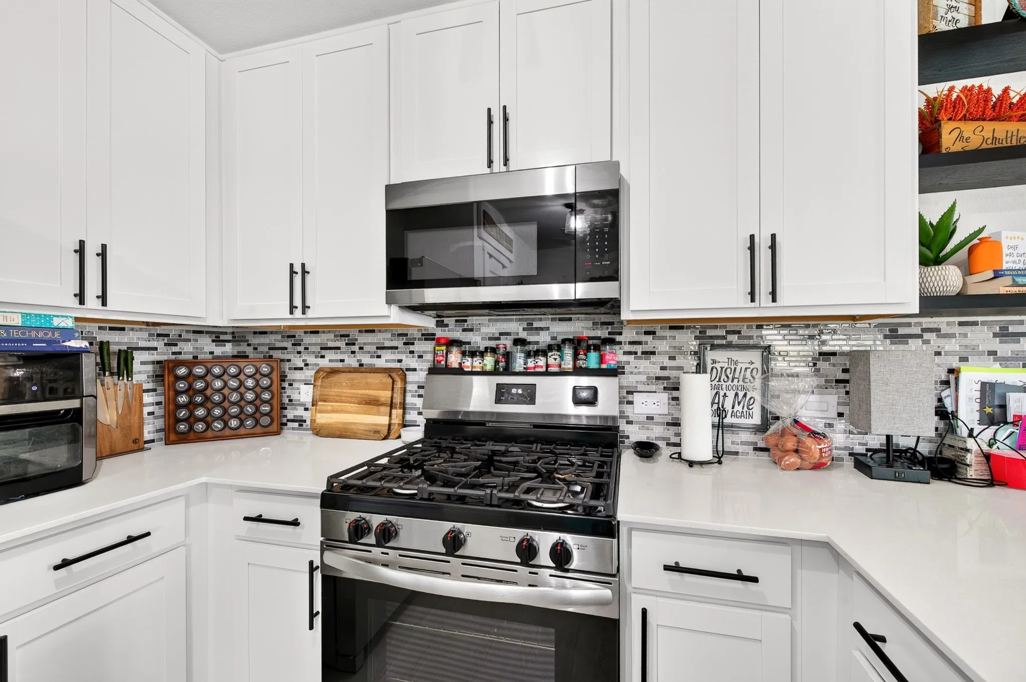 Single Family Residence For Sale in Denton County , 15232 Mariachi Road, Fort Worth, Texas 76052, 4 Bedroom, 2 Bathroom, 2 Garage spaces, 1,720 Sqft, built in 2025, mls#21394447, Real Estate Agent in Fort Worth, Homes For Sale in Denton county, Homes For Sale in Fort Worth, Realtor in Fort Worth Texas, Real Estate Brokerage Independent Realty Texas, Luminita Cordes Realtor