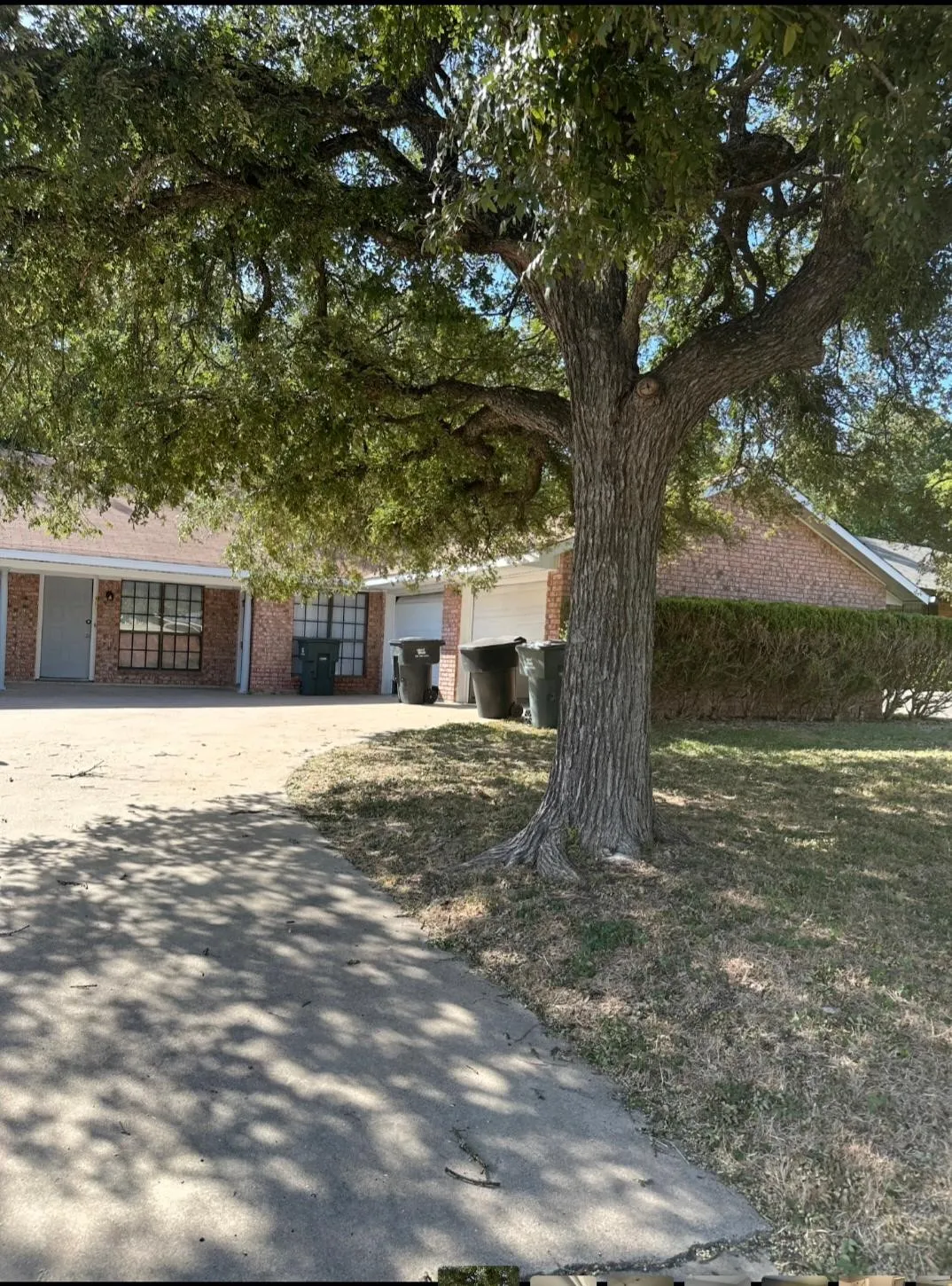 Single Family Residence For Rent in Bell County , 3906 Shallow Ford A, Temple, Texas 76502, 3 Bedroom, 2 Bathroom, 1 Garage spaces, 1,100 Sqft, built in 1979, mls#21394416, Real Estate Agent in Temple, Homes For Rent in Bell county, Homes For Rent in Temple, Realtor in Temple Texas, Real Estate Brokerage Independent Realty Texas, Luminita Cordes Realtor
