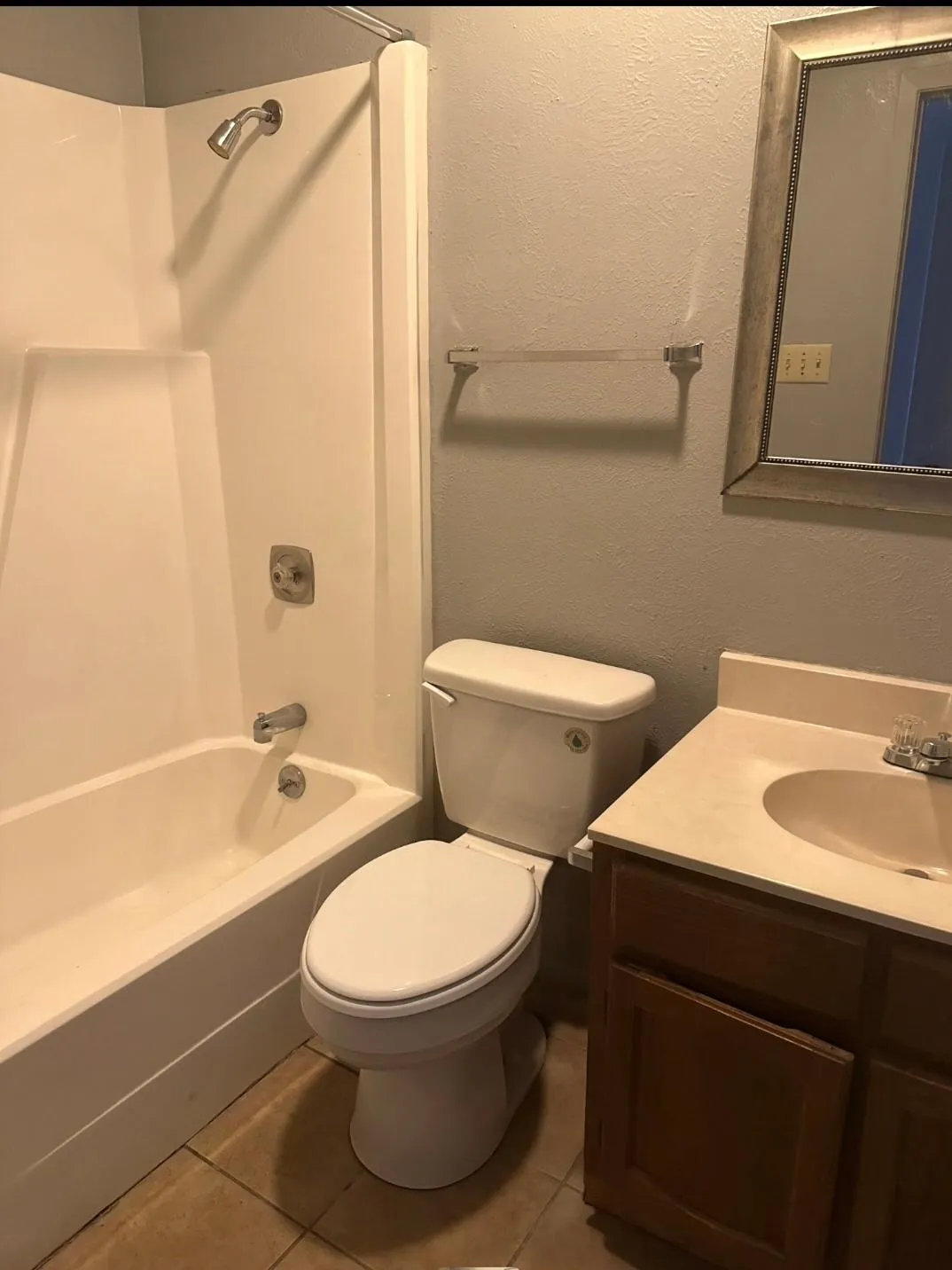 Single Family Residence For Rent in Bell County , 3906 Shallow Ford A, Temple, Texas 76502, 3 Bedroom, 2 Bathroom, 1 Garage spaces, 1,100 Sqft, built in 1979, mls#21394416, Real Estate Agent in Temple, Homes For Rent in Bell county, Homes For Rent in Temple, Realtor in Temple Texas, Real Estate Brokerage Independent Realty Texas, Luminita Cordes Realtor