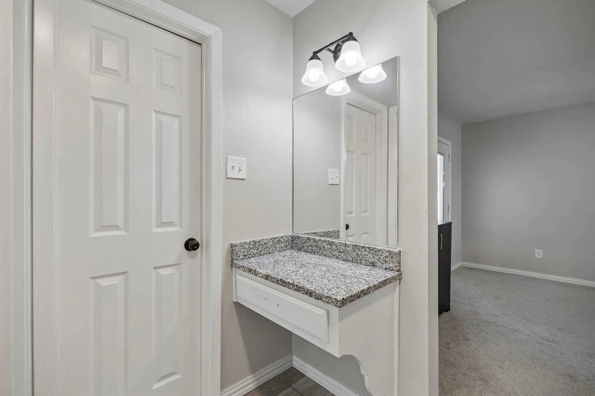 Single Family Residence For Sale in Dallas County , 1605 Versailles Drive, Richardson, Texas 75081, 4 Bedroom, 3 Bathroom, 2 Garage spaces, 1,883 Sqft, built in 1977, mls#21391176, Real Estate Agent in Richardson, Homes For Sale in Dallas county, Homes For Sale in Richardson, Realtor in Richardson Texas, Real Estate Brokerage Independent Realty Texas, Luminita Cordes Realtor