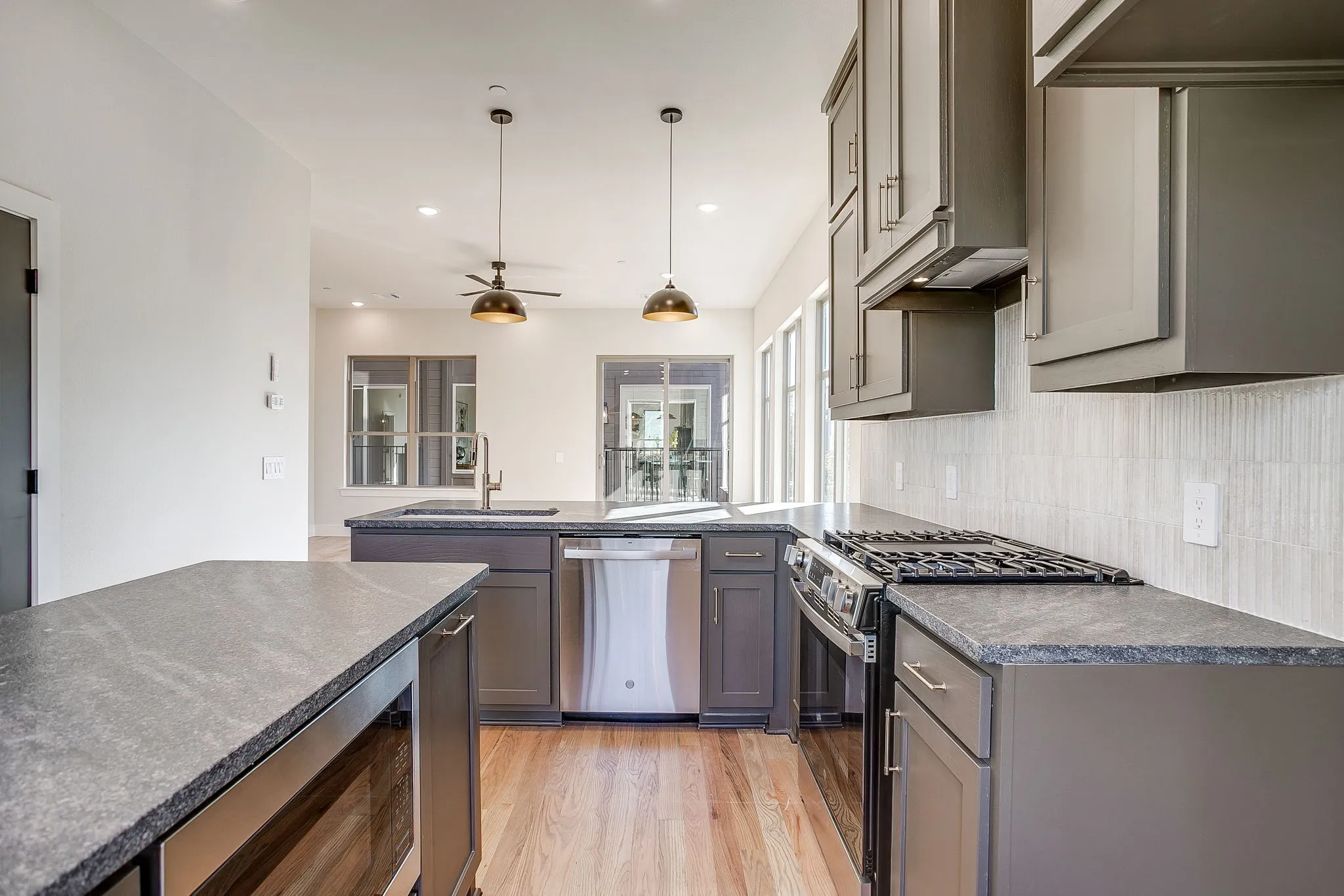 Condominium For Rent in Tarrant County , 2820 Weisenberger Street 104, Fort Worth, Texas 76107, 2 Bedroom, 3 Bathroom, 2 Garage spaces, 1,628 Sqft, built in 2025, mls#21394423, Real Estate Agent in Fort Worth, Homes For Rent in Tarrant county, Homes For Rent in Fort Worth, Realtor in Fort Worth Texas, Real Estate Brokerage Independent Realty Texas, Luminita Cordes Realtor