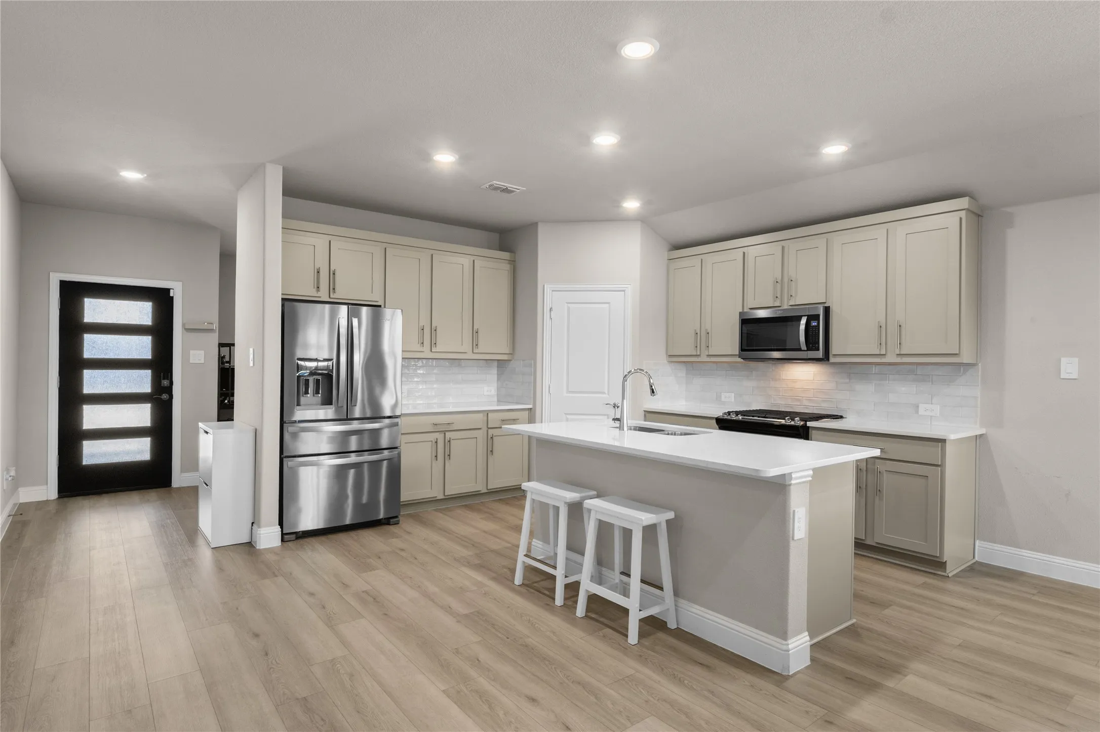 Single Family Residence For Sale in Dallas County , 2013 Bronco Drive, Seagoville, Texas 75159, 3 Bedroom, 2 Bathroom, 2 Garage spaces, 1,833 Sqft, built in 2024, mls#21394451, Real Estate Agent in Seagoville, Homes For Sale in Dallas county, Homes For Sale in Seagoville, Realtor in Seagoville Texas, Real Estate Brokerage Independent Realty Texas, Luminita Cordes Realtor