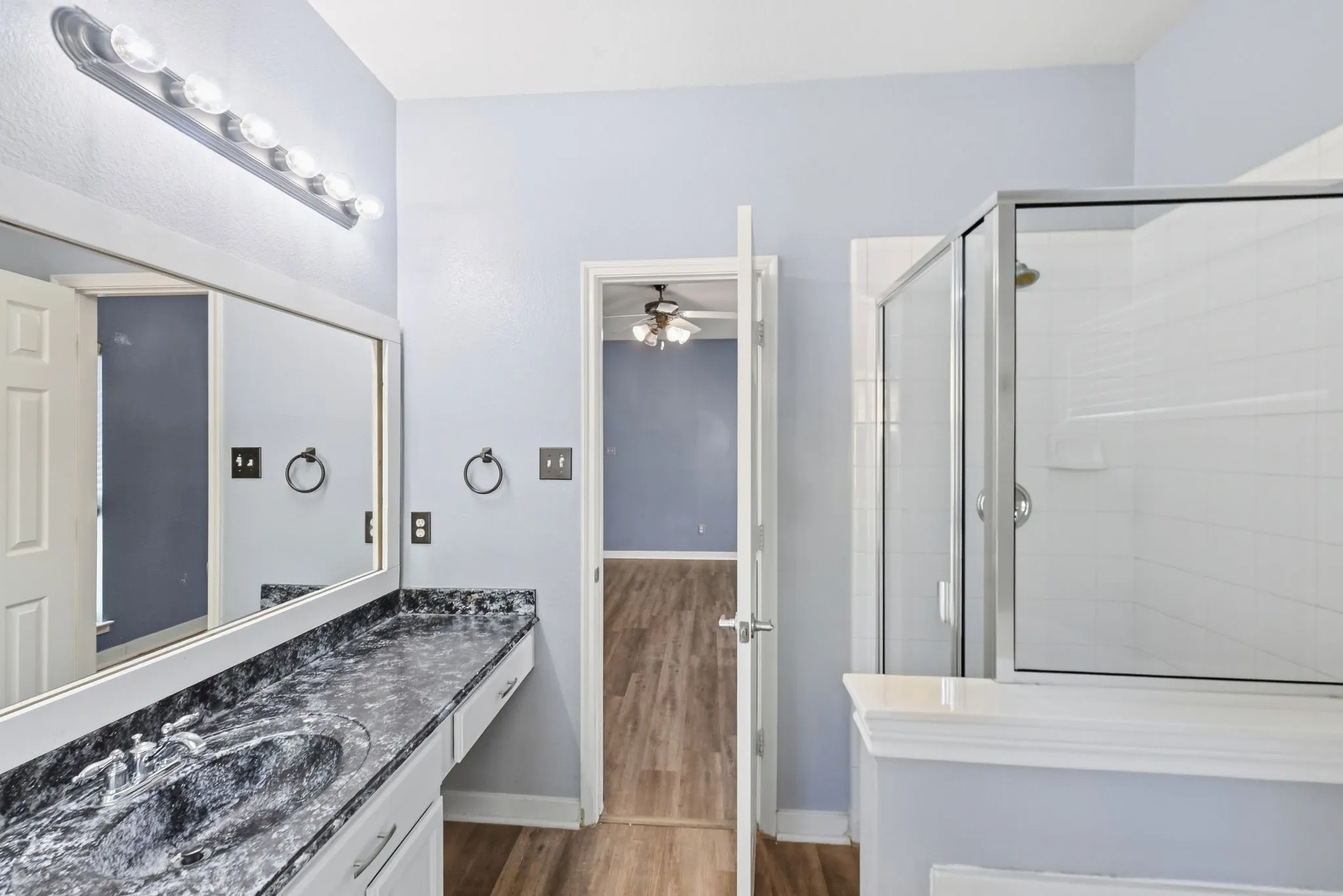 Single Family Residence For Sale in Denton County , 1116 Grey Fox Drive, Savannah, Texas 76227, 3 Bedroom, 3 Bathroom, 2 Garage spaces, 1,676 Sqft, built in 2006, mls#21392913, Real Estate Agent in Savannah, Homes For Sale in Denton county, Homes For Sale in Savannah, Realtor in Savannah Texas, Real Estate Brokerage Independent Realty Texas, Luminita Cordes Realtor