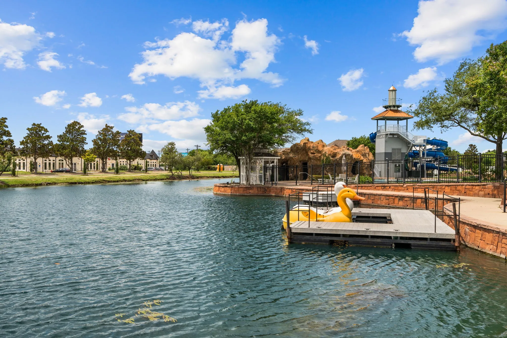 Single Family Residence For Sale in Denton County , 1116 Grey Fox Drive, Savannah, Texas 76227, 3 Bedroom, 3 Bathroom, 2 Garage spaces, 1,676 Sqft, built in 2006, mls#21392913, Real Estate Agent in Savannah, Homes For Sale in Denton county, Homes For Sale in Savannah, Realtor in Savannah Texas, Real Estate Brokerage Independent Realty Texas, Luminita Cordes Realtor