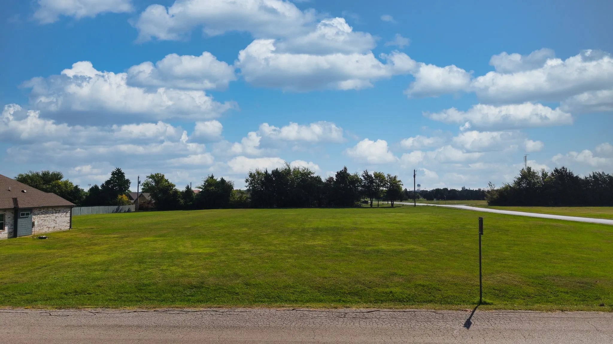 Unimproved Land For Sale in Henderson County , 00 Helen Street, Gun Barrel City, Texas 75156, 0, 0, Garage spaces, 0 Sqft, built in 0, mls#21394295, Real Estate Agent in Gun Barrel City, Homes For Sale in Henderson county, Homes For Sale in Gun Barrel City, Realtor in Gun Barrel City Texas, Real Estate Brokerage Independent Realty Texas, Luminita Cordes Realtor