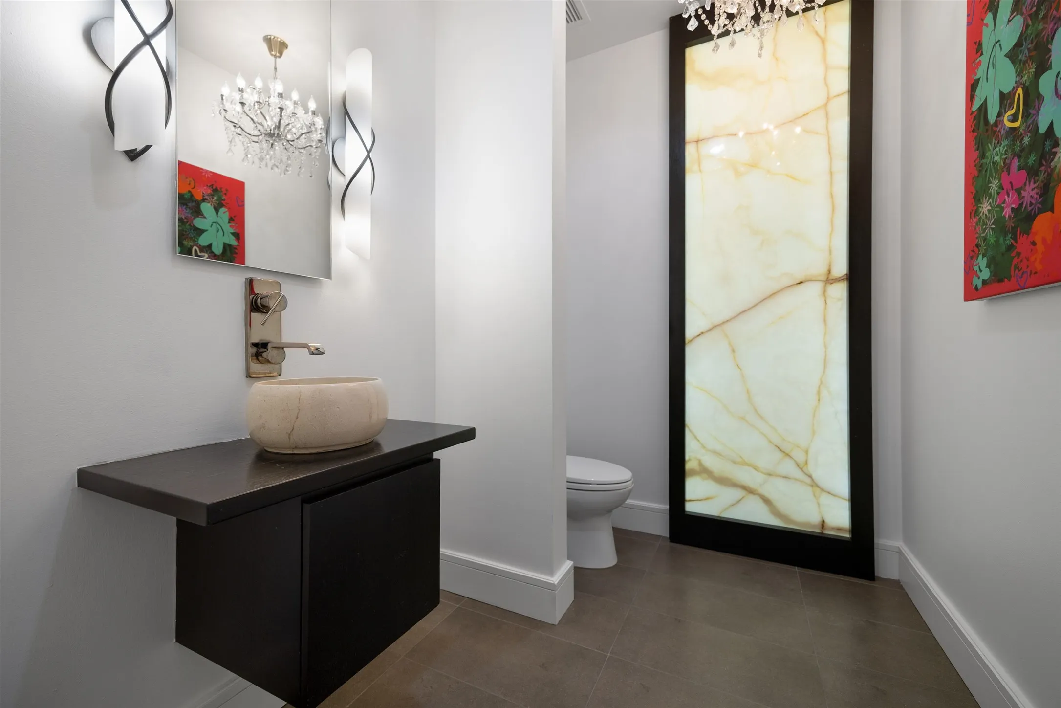 Condominium For Sale in Dallas County , 2408 Victory Park Lane 1240, Dallas, Texas 75219, 3 Bedroom, 3 Bathroom, 2 Garage spaces, 2,444 Sqft, built in 2005, mls#21394434, Real Estate Agent in Dallas, Homes For Sale in Dallas county, Homes For Sale in Dallas, Realtor in Dallas Texas, Real Estate Brokerage Independent Realty Texas, Luminita Cordes Realtor