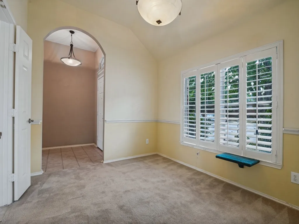 Single Family Residence For Sale in Dallas County , 9421 Links Fairway Drive, Rowlett, Texas 75089, 4 Bedroom, 2 Bathroom, 2 Garage spaces, 1,907 Sqft, built in 2003, mls#21374145, Real Estate Agent in Rowlett, Homes For Sale in Dallas county, Homes For Sale in Rowlett, Realtor in Rowlett Texas, Real Estate Brokerage Independent Realty Texas, Luminita Cordes Realtor