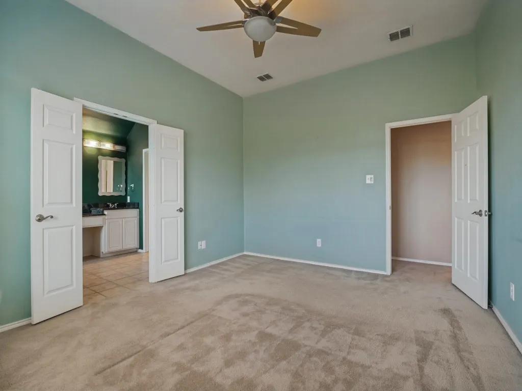 Single Family Residence For Sale in Dallas County , 9421 Links Fairway Drive, Rowlett, Texas 75089, 4 Bedroom, 2 Bathroom, 2 Garage spaces, 1,907 Sqft, built in 2003, mls#21374145, Real Estate Agent in Rowlett, Homes For Sale in Dallas county, Homes For Sale in Rowlett, Realtor in Rowlett Texas, Real Estate Brokerage Independent Realty Texas, Luminita Cordes Realtor