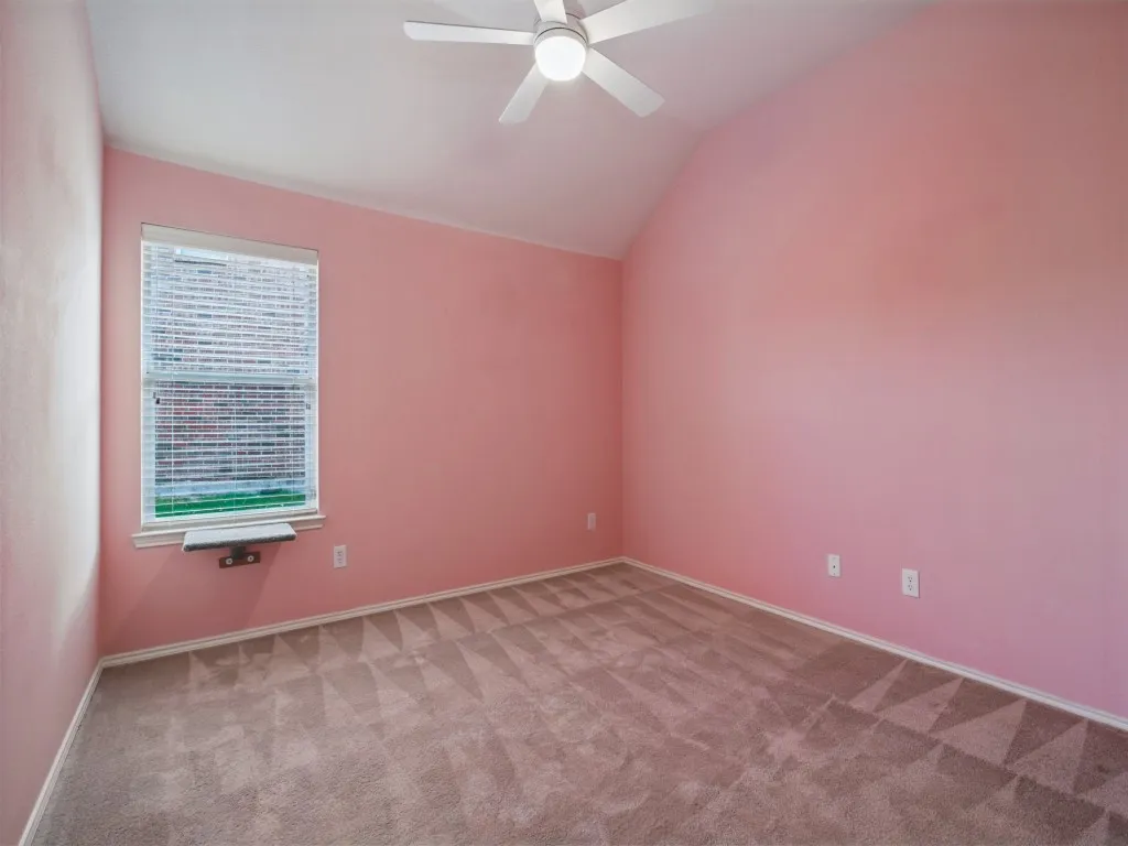Single Family Residence For Sale in Dallas County , 9421 Links Fairway Drive, Rowlett, Texas 75089, 4 Bedroom, 2 Bathroom, 2 Garage spaces, 1,907 Sqft, built in 2003, mls#21374145, Real Estate Agent in Rowlett, Homes For Sale in Dallas county, Homes For Sale in Rowlett, Realtor in Rowlett Texas, Real Estate Brokerage Independent Realty Texas, Luminita Cordes Realtor