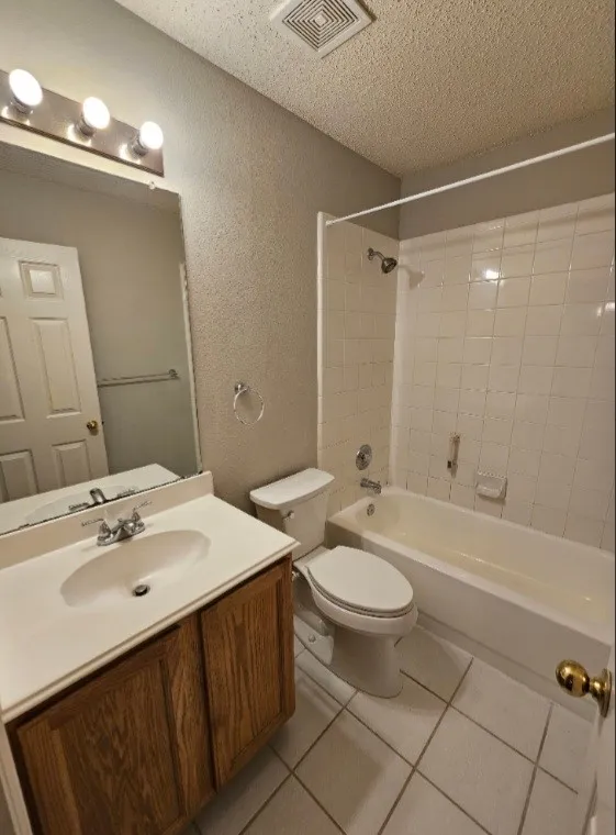 Single Family Residence For Rent in Collin County , 4317 Heath Court, Plano, Texas 75024, 4 Bedroom, 2 Bathroom, 2 Garage spaces, 2,107 Sqft, built in 1997, mls#21394466, Real Estate Agent in Plano, Homes For Rent in Collin county, Homes For Rent in Plano, Realtor in Plano Texas, Real Estate Brokerage Independent Realty Texas, Luminita Cordes Realtor