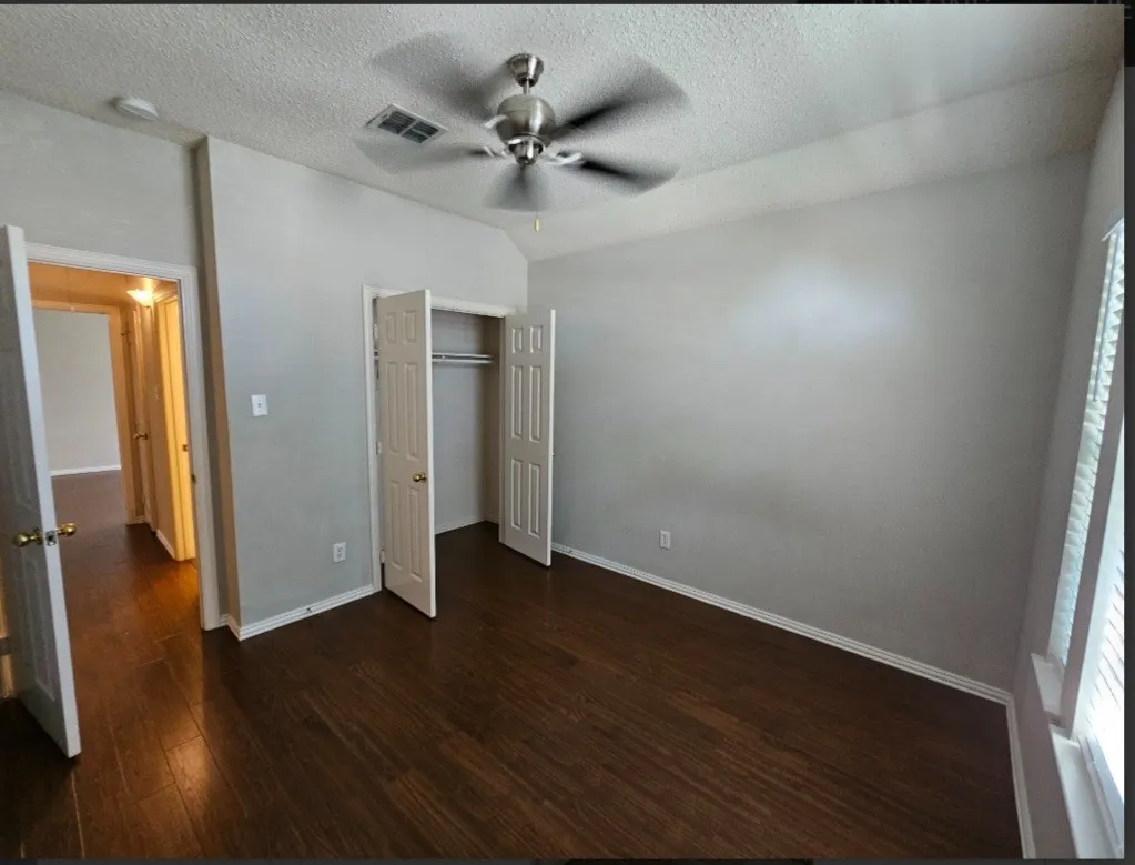 Single Family Residence For Rent in Collin County , 4317 Heath Court, Plano, Texas 75024, 4 Bedroom, 2 Bathroom, 2 Garage spaces, 2,107 Sqft, built in 1997, mls#21394466, Real Estate Agent in Plano, Homes For Rent in Collin county, Homes For Rent in Plano, Realtor in Plano Texas, Real Estate Brokerage Independent Realty Texas, Luminita Cordes Realtor