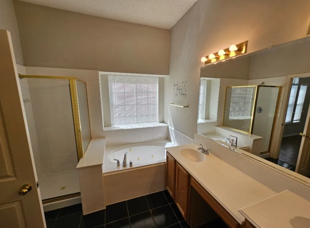 Single Family Residence For Rent in Collin County , 4317 Heath Court, Plano, Texas 75024, 4 Bedroom, 2 Bathroom, 2 Garage spaces, 2,107 Sqft, built in 1997, mls#21394466, Real Estate Agent in Plano, Homes For Rent in Collin county, Homes For Rent in Plano, Realtor in Plano Texas, Real Estate Brokerage Independent Realty Texas, Luminita Cordes Realtor