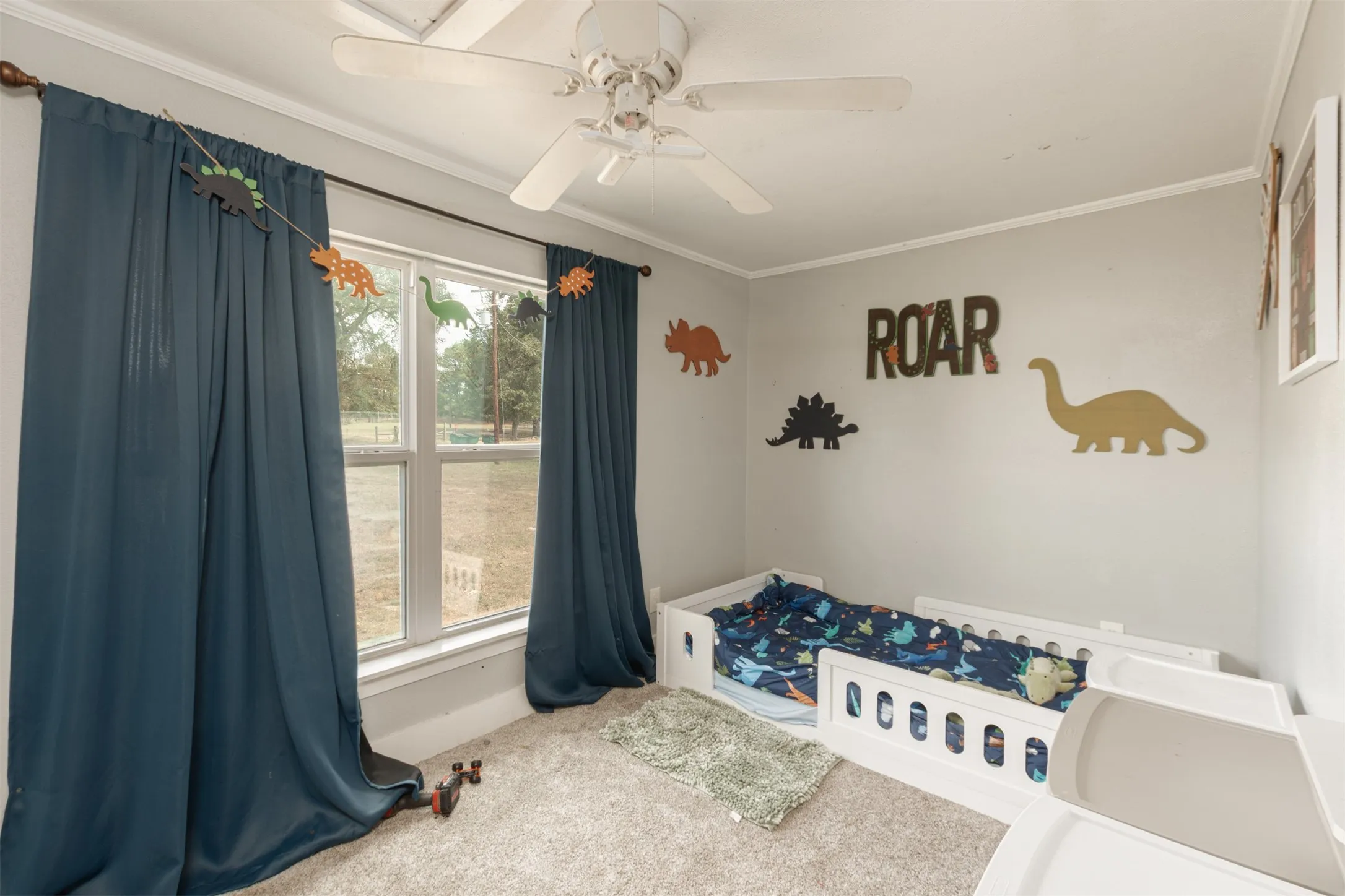 Single Family Residence For Sale in Harrison County , 2162 Blackburn Road, Diana, Texas 75640, 5 Bedroom, 2 Bathroom, Garage spaces, 2,364 Sqft, built in 1948, mls#21394470, Real Estate Agent in Diana, Homes For Sale in Harrison county, Homes For Sale in Diana, Realtor in Diana Texas, Real Estate Brokerage Independent Realty Texas, Luminita Cordes Realtor