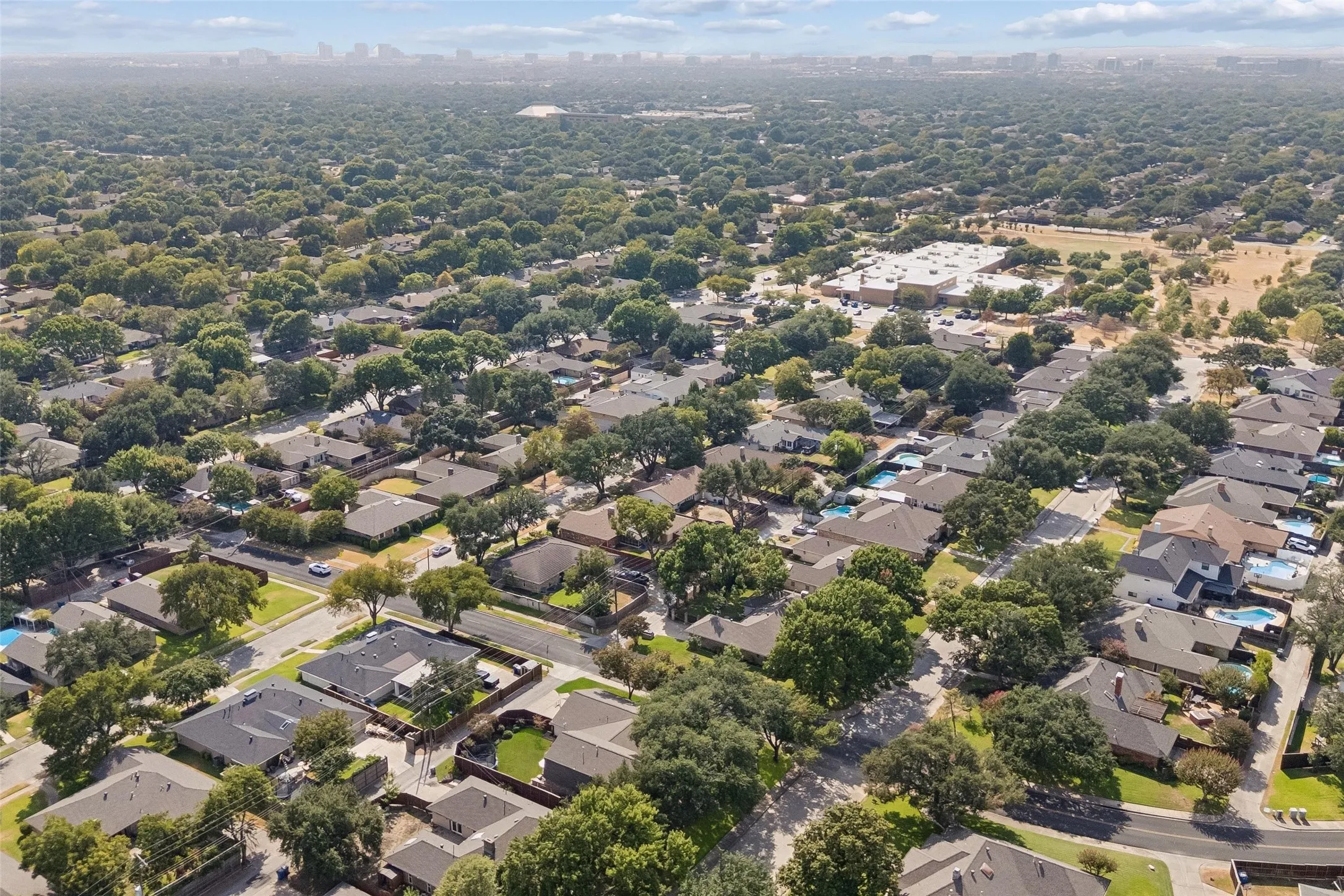 Close proximity to Bowie Elementary School