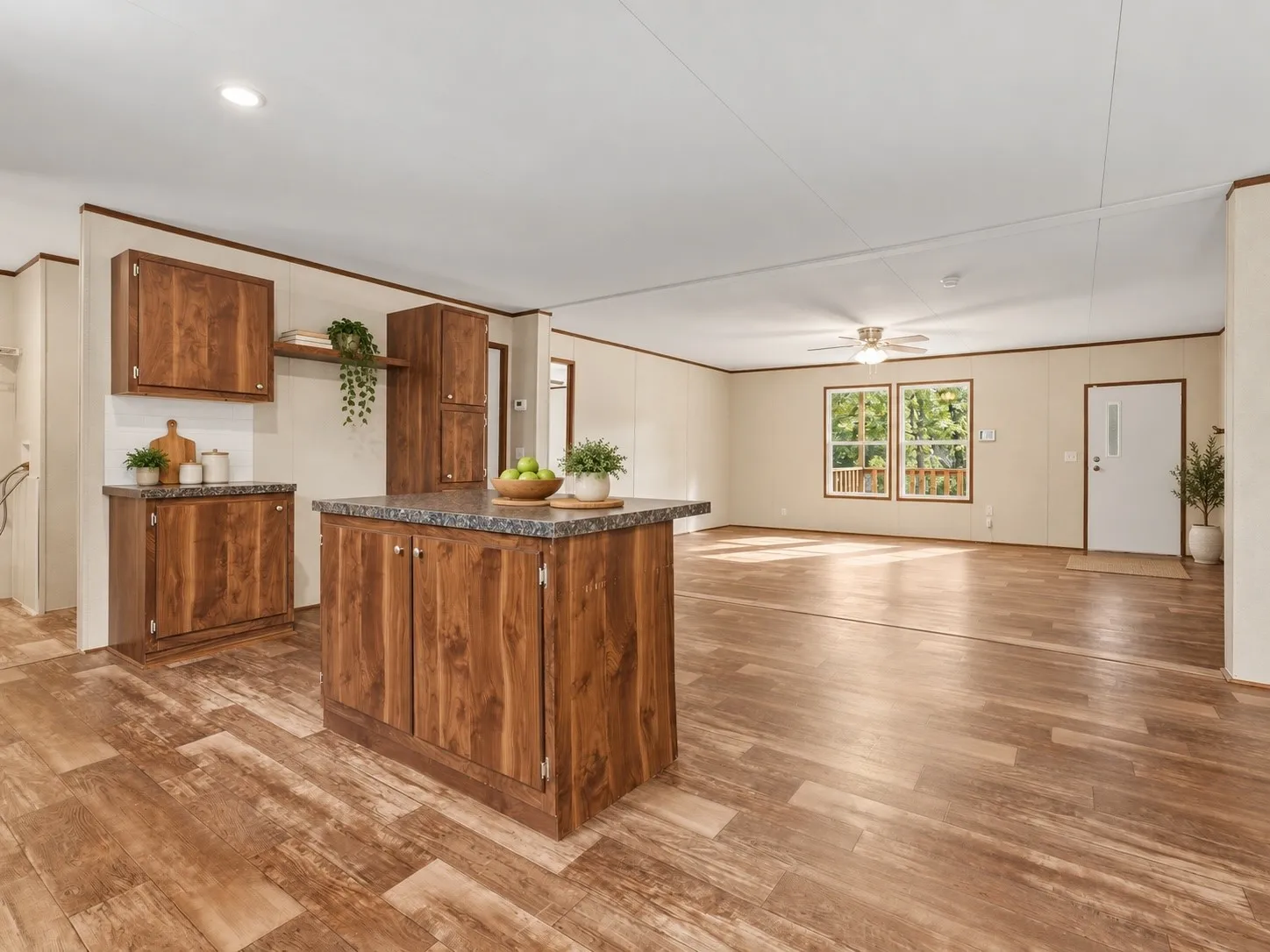 Manufactured Home For Sale in Parker County , 106 Summers Circle, Azle, Texas 76020, 3 Bedroom, 2 Bathroom, Garage spaces, 1,560 Sqft, built in 2022, mls#21394438, Real Estate Agent in Azle, Homes For Sale in Parker county, Homes For Sale in Azle, Realtor in Azle Texas, Real Estate Brokerage Independent Realty Texas, Luminita Cordes Realtor