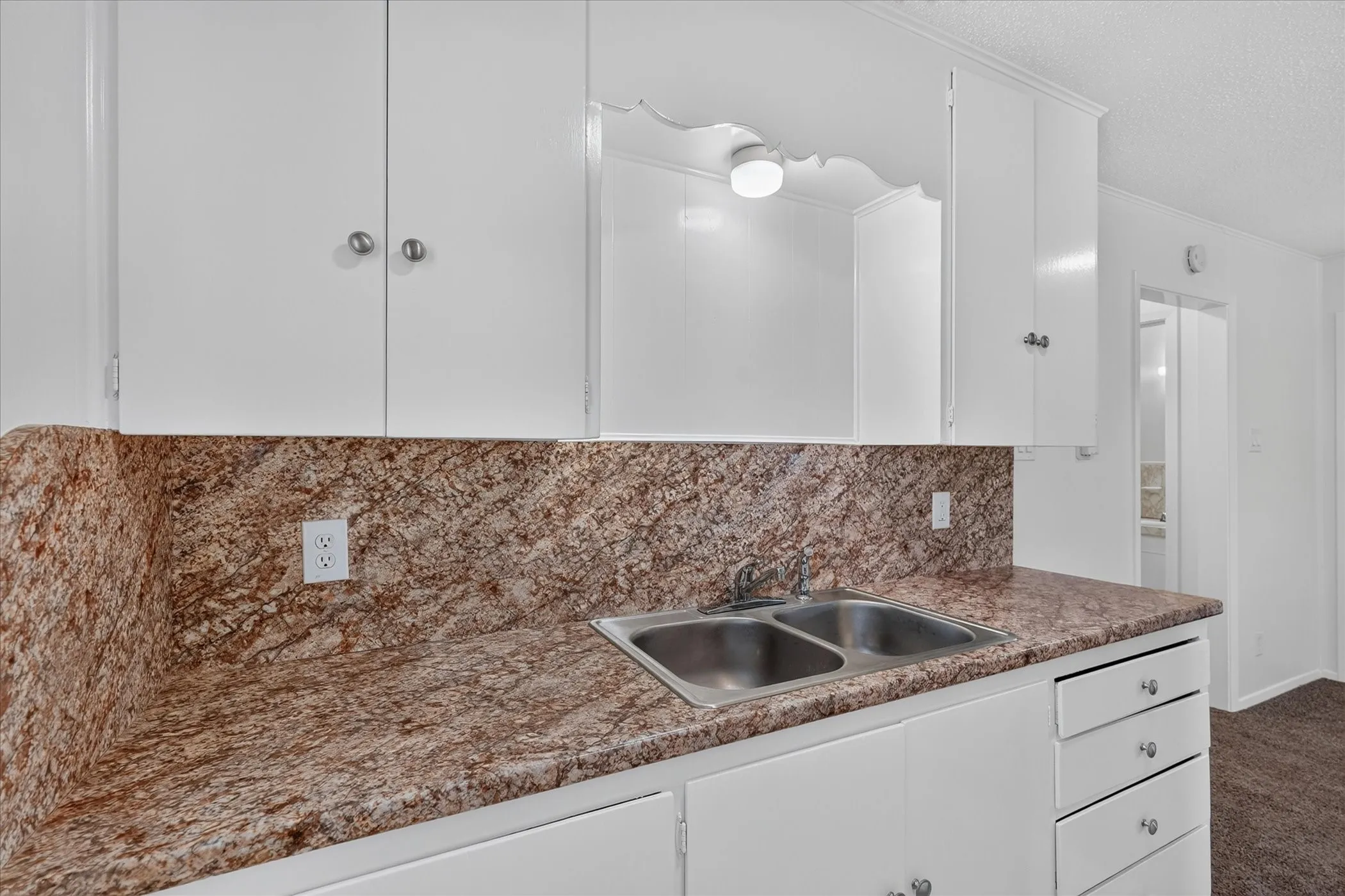 Duplex For Rent in Dallas County , 1805 Randolph Drive 4, Garland, Texas 75041, 1 Bedroom, 1 Bathroom, Garage spaces, 770 Sqft, built in 1969, mls#21394483, Real Estate Agent in Garland, Homes For Rent in Dallas county, Homes For Rent in Garland, Realtor in Garland Texas, Real Estate Brokerage Independent Realty Texas, Luminita Cordes Realtor
