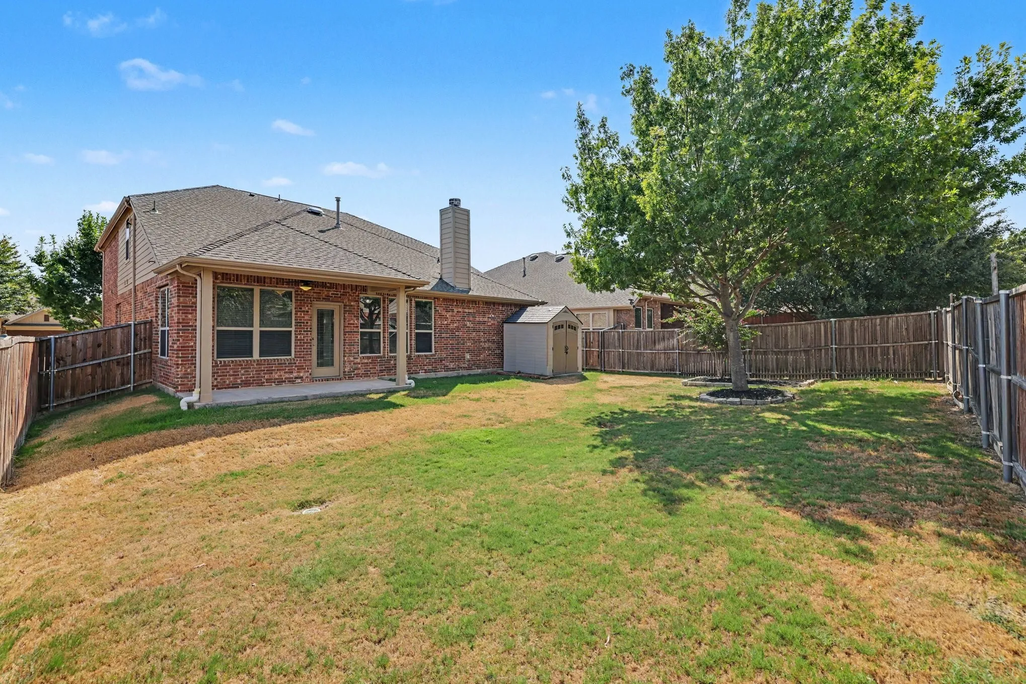 Single Family Residence For Sale in Collin County , 3916 Lands End Drive, Mc Kinney, Texas 75071, 4 Bedroom, 4 Bathroom, 2 Garage spaces, 2,664 Sqft, built in 2014, mls#21392003, Real Estate Agent in Mc Kinney, Homes For Sale in Collin county, Homes For Sale in Mc Kinney, Realtor in Mc Kinney Texas, Real Estate Brokerage Independent Realty Texas, Luminita Cordes Realtor