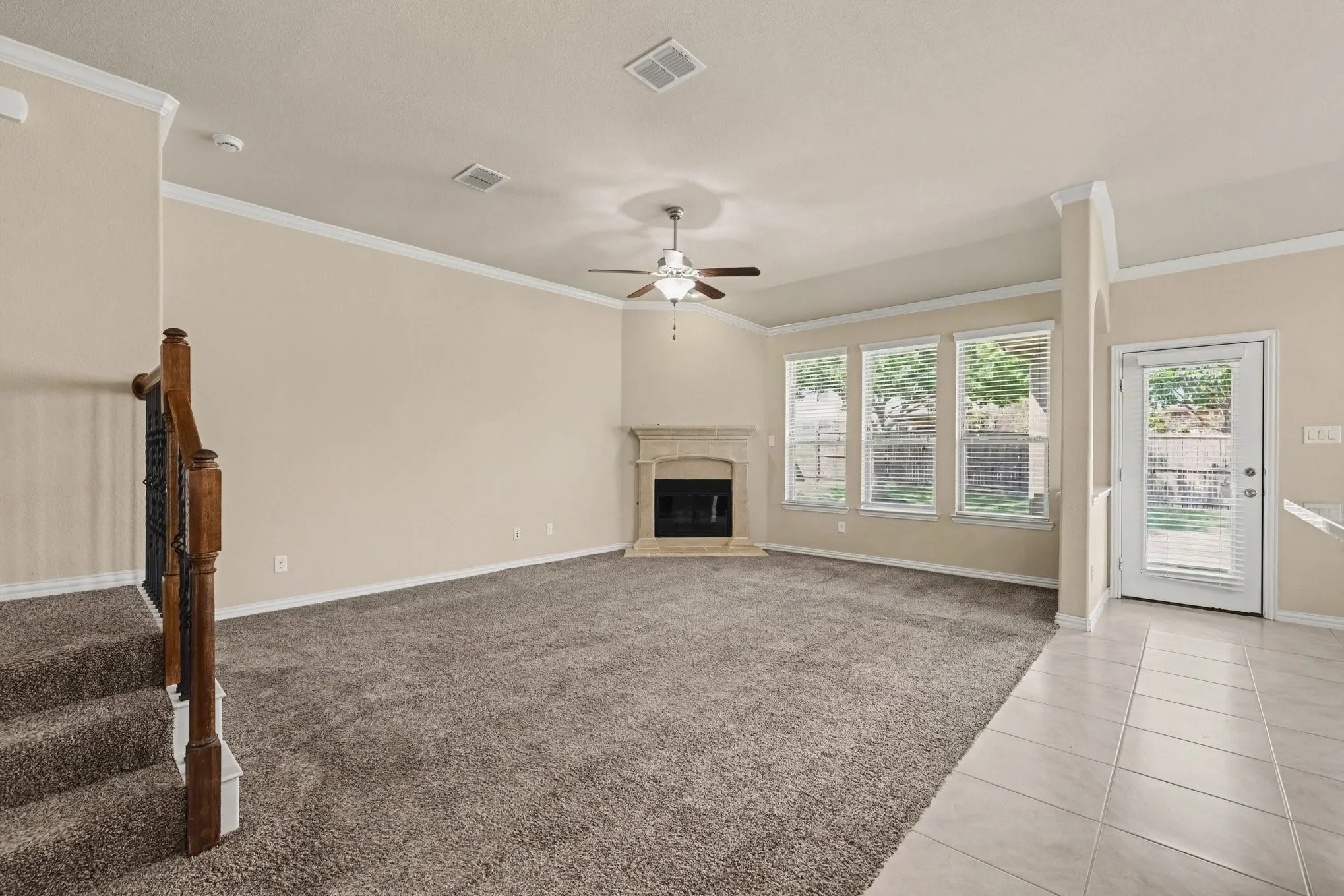Single Family Residence For Sale in Collin County , 3916 Lands End Drive, Mc Kinney, Texas 75071, 4 Bedroom, 4 Bathroom, 2 Garage spaces, 2,664 Sqft, built in 2014, mls#21392003, Real Estate Agent in Mc Kinney, Homes For Sale in Collin county, Homes For Sale in Mc Kinney, Realtor in Mc Kinney Texas, Real Estate Brokerage Independent Realty Texas, Luminita Cordes Realtor