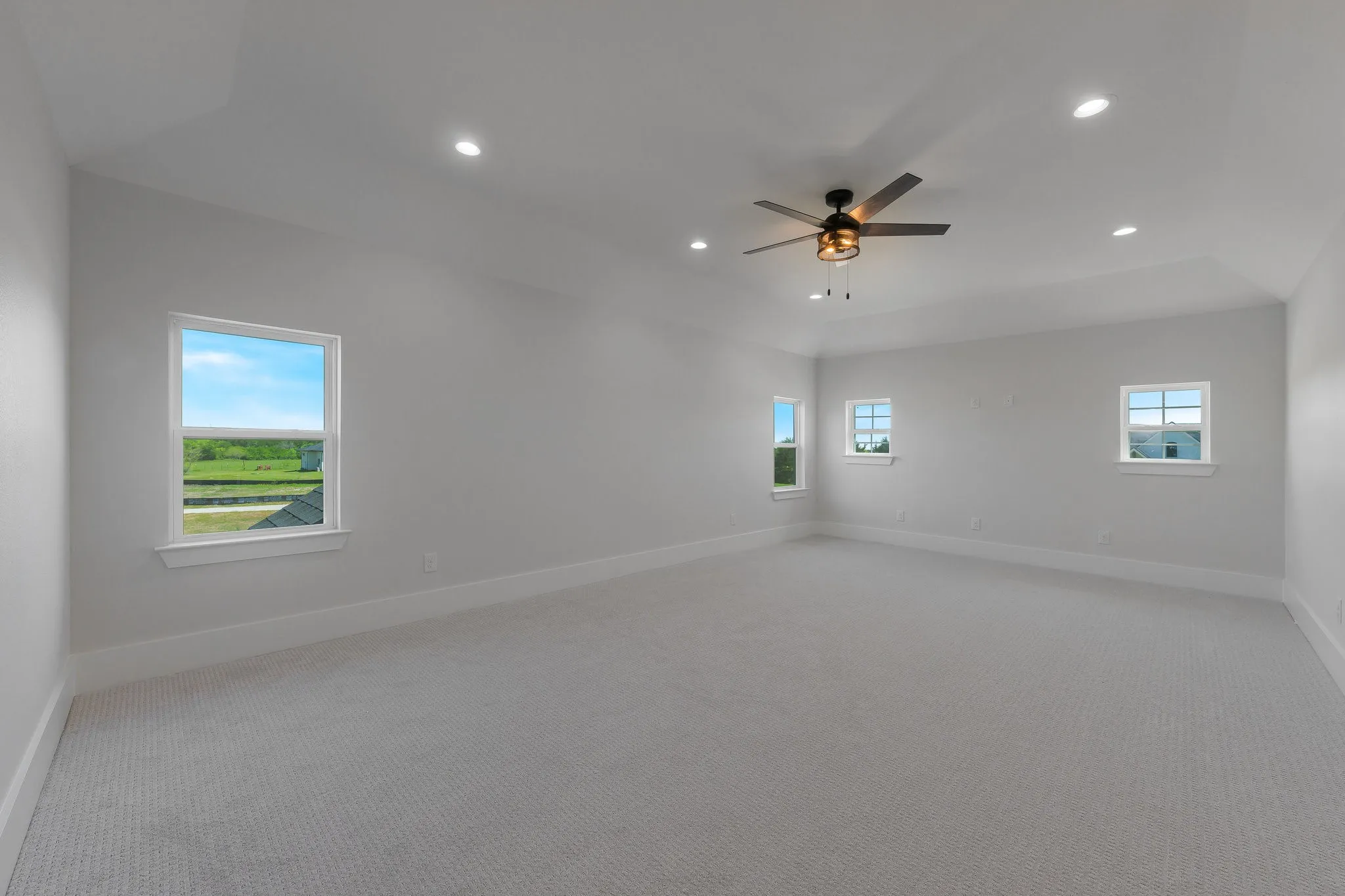 Single Family Residence For Rent in Hunt County , 6220 Purple English Oak, Royse City, Texas 75189, 4 Bedroom, 4 Bathroom, 2 Garage spaces, 3,111 Sqft, built in 2024, mls#21394479, Real Estate Agent in Royse City, Homes For Rent in Hunt county, Homes For Rent in Royse City, Realtor in Royse City Texas, Real Estate Brokerage Independent Realty Texas, Luminita Cordes Realtor