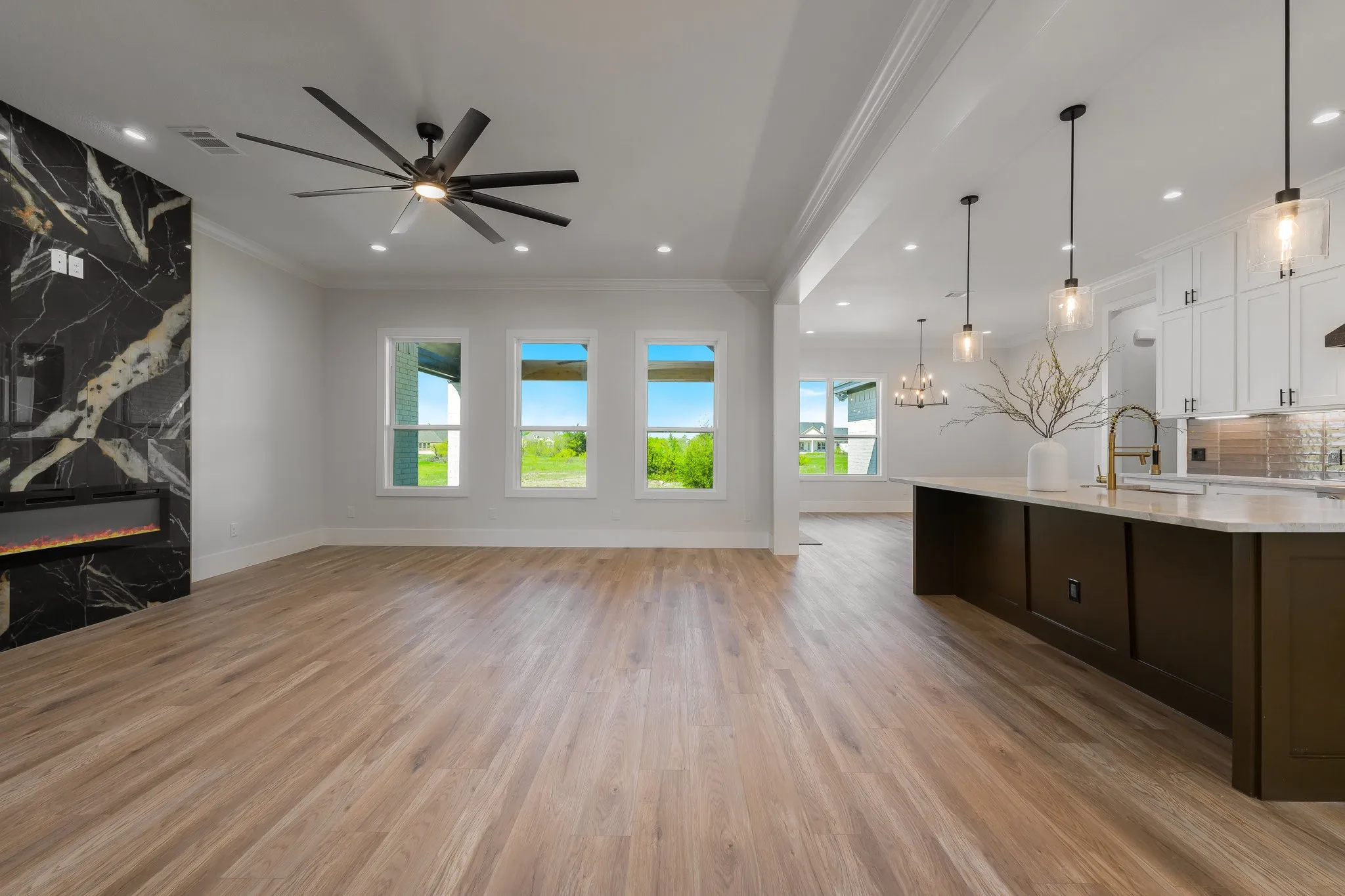 Single Family Residence For Rent in Hunt County , 6220 Purple English Oak, Royse City, Texas 75189, 4 Bedroom, 4 Bathroom, 2 Garage spaces, 3,111 Sqft, built in 2024, mls#21394479, Real Estate Agent in Royse City, Homes For Rent in Hunt county, Homes For Rent in Royse City, Realtor in Royse City Texas, Real Estate Brokerage Independent Realty Texas, Luminita Cordes Realtor