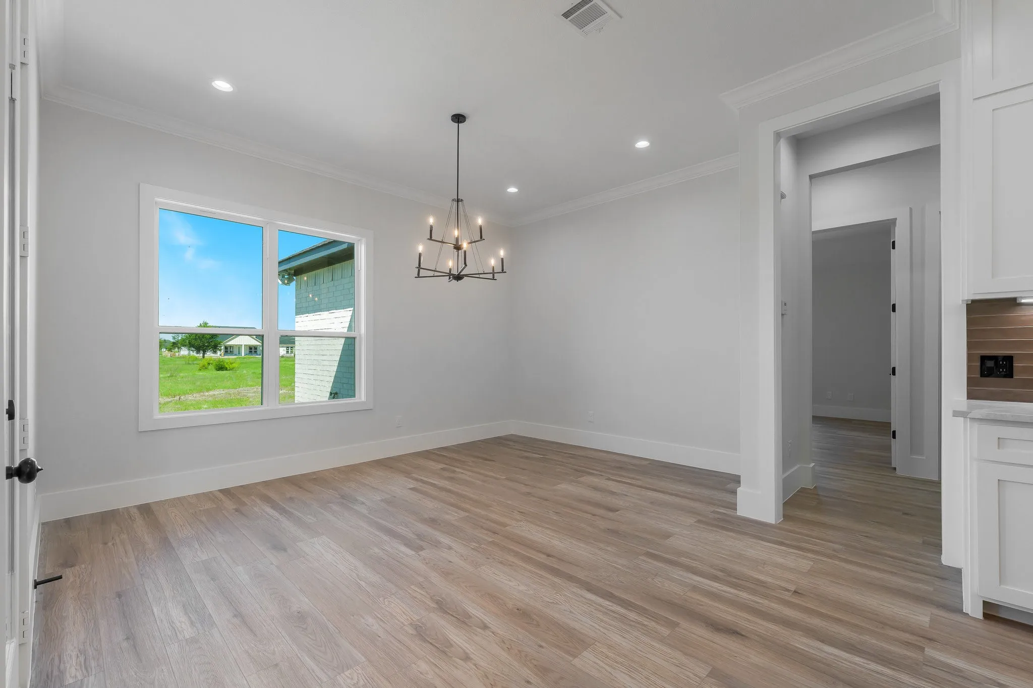 Single Family Residence For Rent in Hunt County , 6220 Purple English Oak, Royse City, Texas 75189, 4 Bedroom, 4 Bathroom, 2 Garage spaces, 3,111 Sqft, built in 2024, mls#21394479, Real Estate Agent in Royse City, Homes For Rent in Hunt county, Homes For Rent in Royse City, Realtor in Royse City Texas, Real Estate Brokerage Independent Realty Texas, Luminita Cordes Realtor