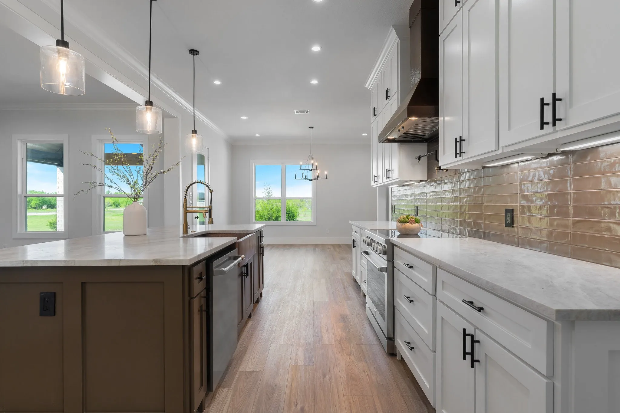 Single Family Residence For Rent in Hunt County , 6220 Purple English Oak, Royse City, Texas 75189, 4 Bedroom, 4 Bathroom, 2 Garage spaces, 3,111 Sqft, built in 2024, mls#21394479, Real Estate Agent in Royse City, Homes For Rent in Hunt county, Homes For Rent in Royse City, Realtor in Royse City Texas, Real Estate Brokerage Independent Realty Texas, Luminita Cordes Realtor