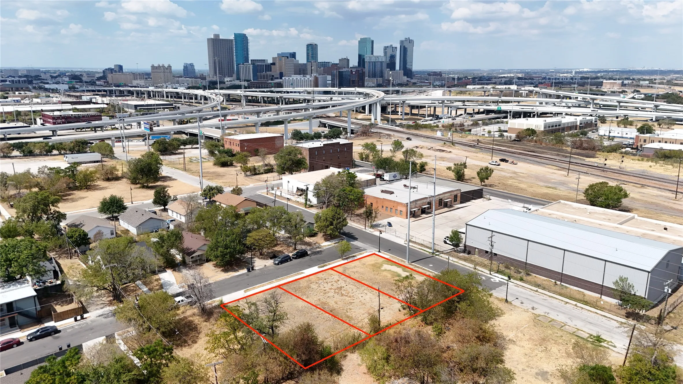 Unimproved Land For Sale in Tarrant County , 209 S Williams Street, Fort Worth, Texas 76104, 0, 0, Garage spaces, 0 Sqft, built in 0, mls#21394436, Real Estate Agent in Fort Worth, Homes For Sale in Tarrant county, Homes For Sale in Fort Worth, Realtor in Fort Worth Texas, Real Estate Brokerage Independent Realty Texas, Luminita Cordes Realtor