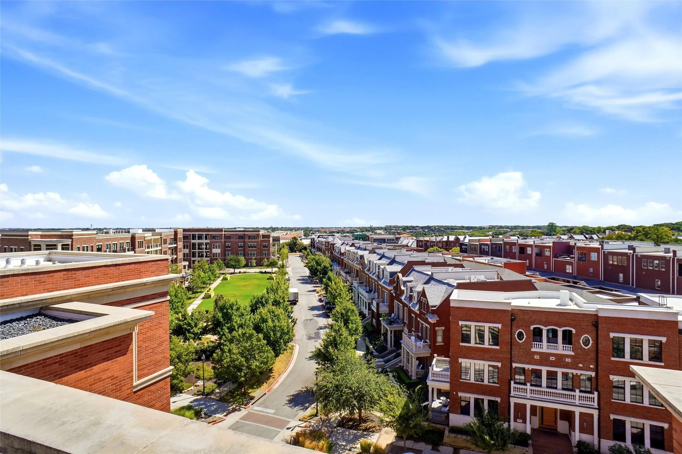 Condominium For Sale in Tarrant County , 350 Central Avenue 208, Southlake, Texas 76092, 2 Bedroom, 2 Bathroom, 2 Garage spaces, 1,659 Sqft, built in 2018, mls#21394485, Real Estate Agent in Southlake, Homes For Sale in Tarrant county, Homes For Sale in Southlake, Realtor in Southlake Texas, Real Estate Brokerage Independent Realty Texas, Luminita Cordes Realtor
