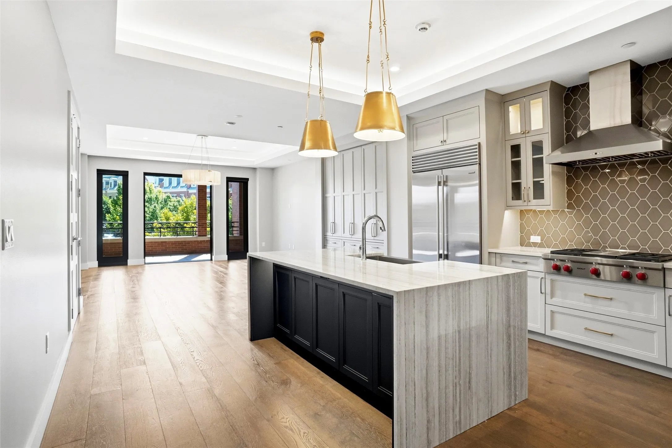 Condominium For Sale in Tarrant County , 350 Central Avenue 208, Southlake, Texas 76092, 2 Bedroom, 2 Bathroom, 2 Garage spaces, 1,659 Sqft, built in 2018, mls#21394485, Real Estate Agent in Southlake, Homes For Sale in Tarrant county, Homes For Sale in Southlake, Realtor in Southlake Texas, Real Estate Brokerage Independent Realty Texas, Luminita Cordes Realtor