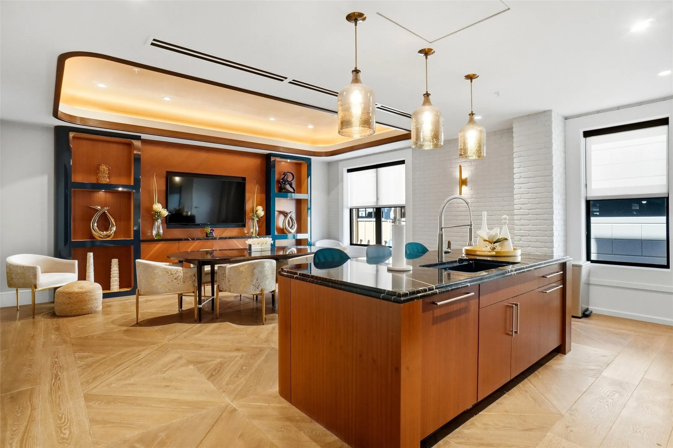 Condominium For Sale in Tarrant County , 350 Central Avenue 208, Southlake, Texas 76092, 2 Bedroom, 2 Bathroom, 2 Garage spaces, 1,659 Sqft, built in 2018, mls#21394485, Real Estate Agent in Southlake, Homes For Sale in Tarrant county, Homes For Sale in Southlake, Realtor in Southlake Texas, Real Estate Brokerage Independent Realty Texas, Luminita Cordes Realtor