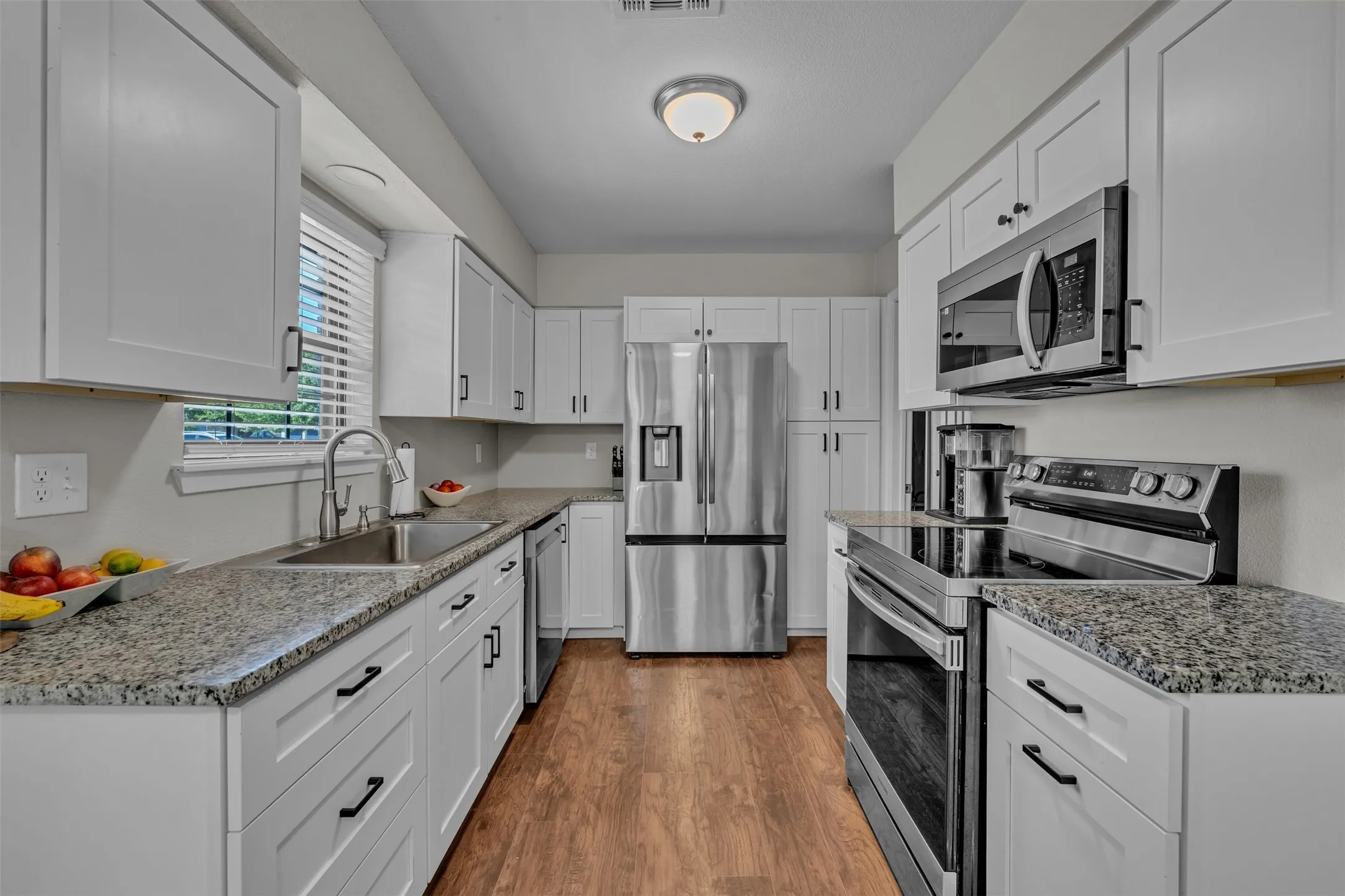 Single Family Residence For Sale in Tarrant County , 416 Ferenz Avenue, Crowley, Texas 76036, 4 Bedroom, 3 Bathroom, Garage spaces, 1,580 Sqft, built in 1984, mls#21394406, Real Estate Agent in Crowley, Homes For Sale in Tarrant county, Homes For Sale in Crowley, Realtor in Crowley Texas, Real Estate Brokerage Independent Realty Texas, Luminita Cordes Realtor
