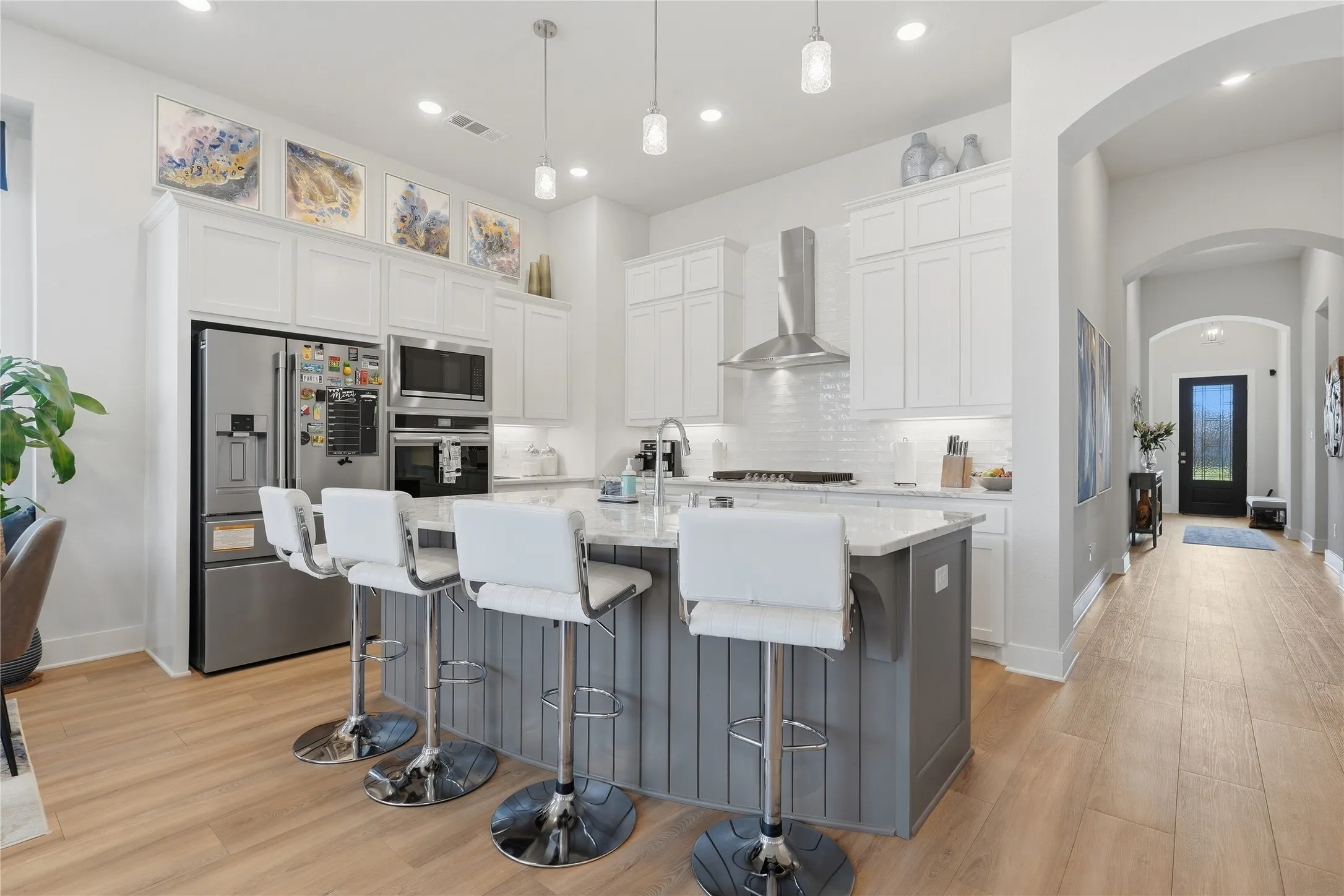 Single Family Residence For Rent in Denton County , 9409 Sunset Lane, Oak Point, Texas 75068, 4 Bedroom, 3 Bathroom, 2 Garage spaces, 2,318 Sqft, built in 2023, mls#21394283, Real Estate Agent in Oak Point, Homes For Rent in Denton county, Homes For Rent in Oak Point, Realtor in Oak Point Texas, Real Estate Brokerage Independent Realty Texas, Luminita Cordes Realtor