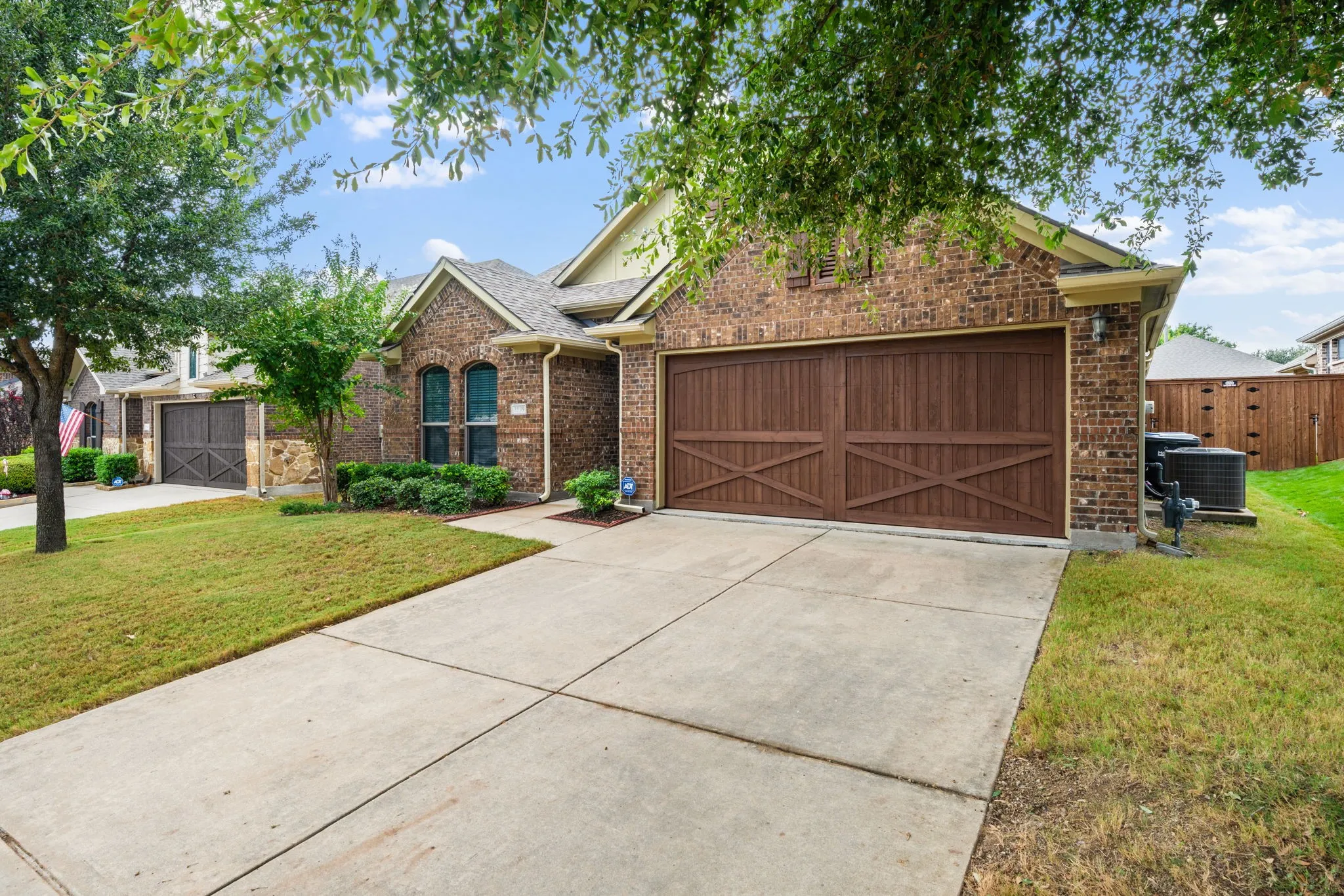Single Family Residence For Sale in Collin County , 3909 Brook Wood Drive, Mc Kinney, Texas 75071, 3 Bedroom, 3 Bathroom, 2 Garage spaces, 2,275 Sqft, built in 2013, mls#21390916, Real Estate Agent in Mc Kinney, Homes For Sale in Collin county, Homes For Sale in Mc Kinney, Realtor in Mc Kinney Texas, Real Estate Brokerage Independent Realty Texas, Luminita Cordes Realtor